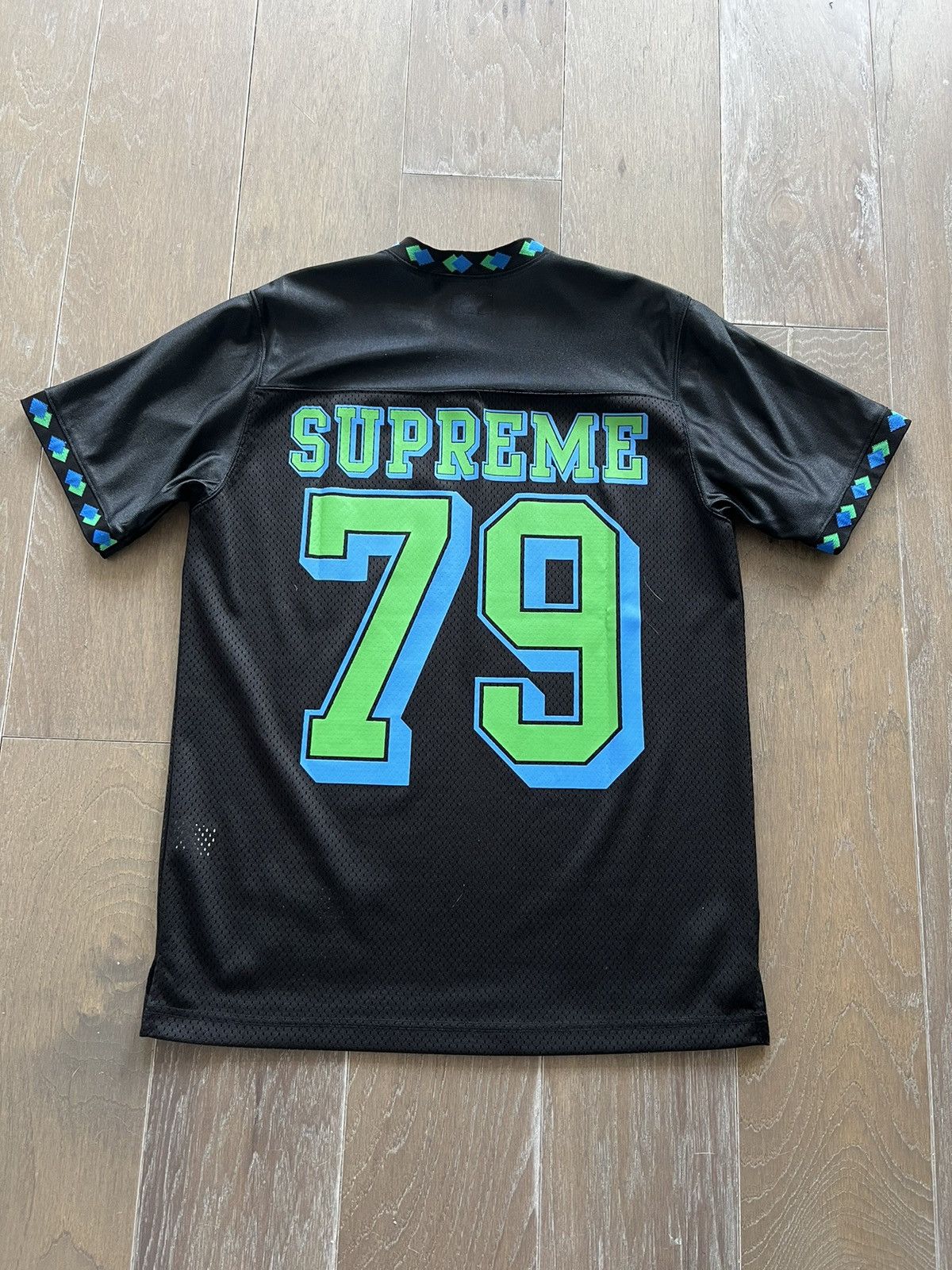 Supreme Diamond Rib Football Top Size US M / EU 48-50 / 2 - 3 Thumbnail