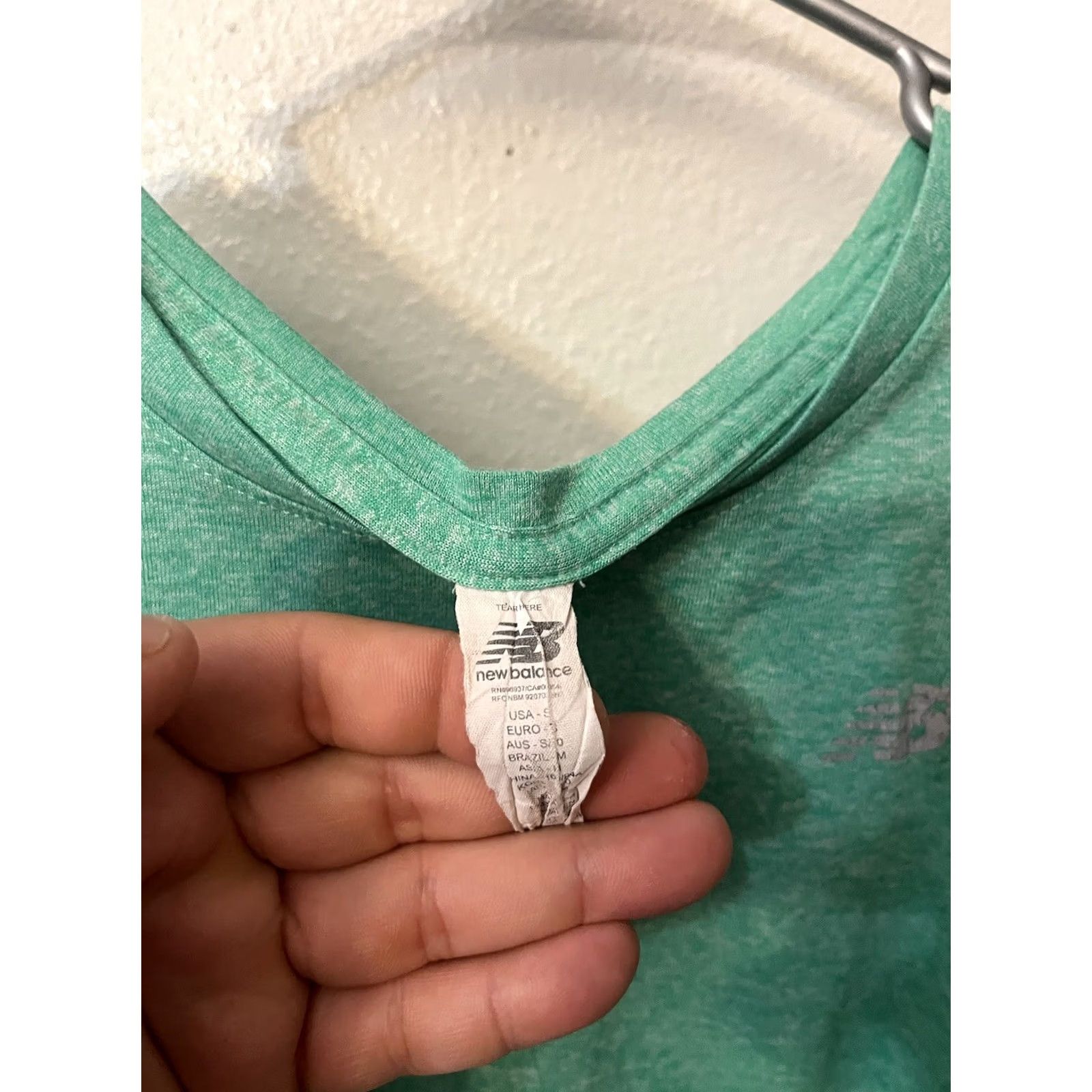 New Balance New Balance Green Crew Neck Short Sleeve T-Shirt Women’s Size S Size S / US 4 / IT 40 - 2 Thumbnail