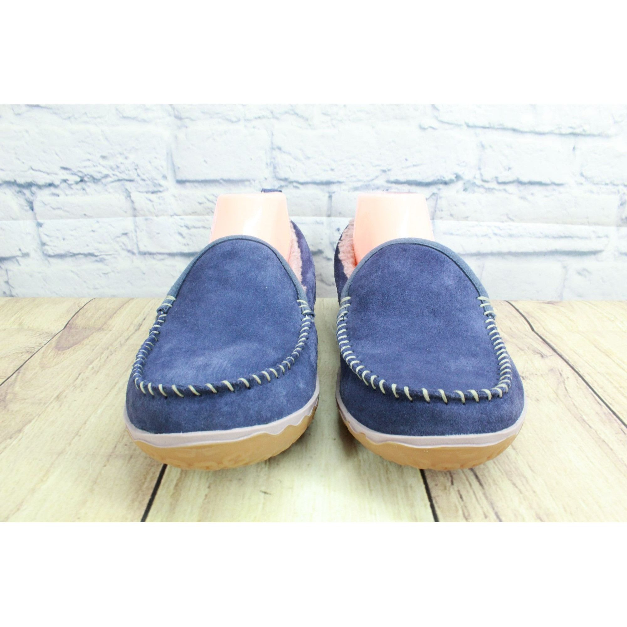 L.L. Bean LL Bean Women's Fleece Mountain Moccasin Slippers Size US 10 / IT 40 - 4 Thumbnail
