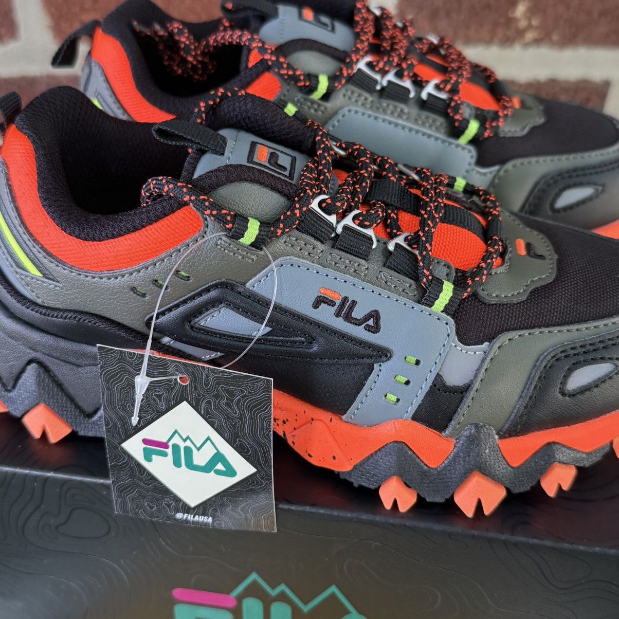 Fila Fila Kids Oakmont TR Trail Sneakers – Size 1.5 US - NEW!!! Size US 5 / EU 37 - 2 Thumbnail