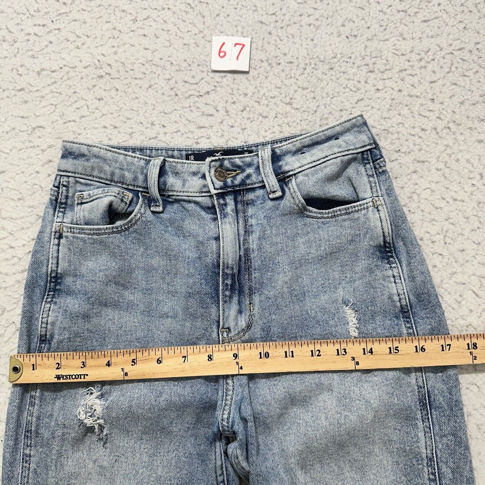 Hollister Hollister Ultra High Rise Mom Jean 25 Blue Distressed Jeans Size 26" / US 2 / IT 38 - 12 Thumbnail