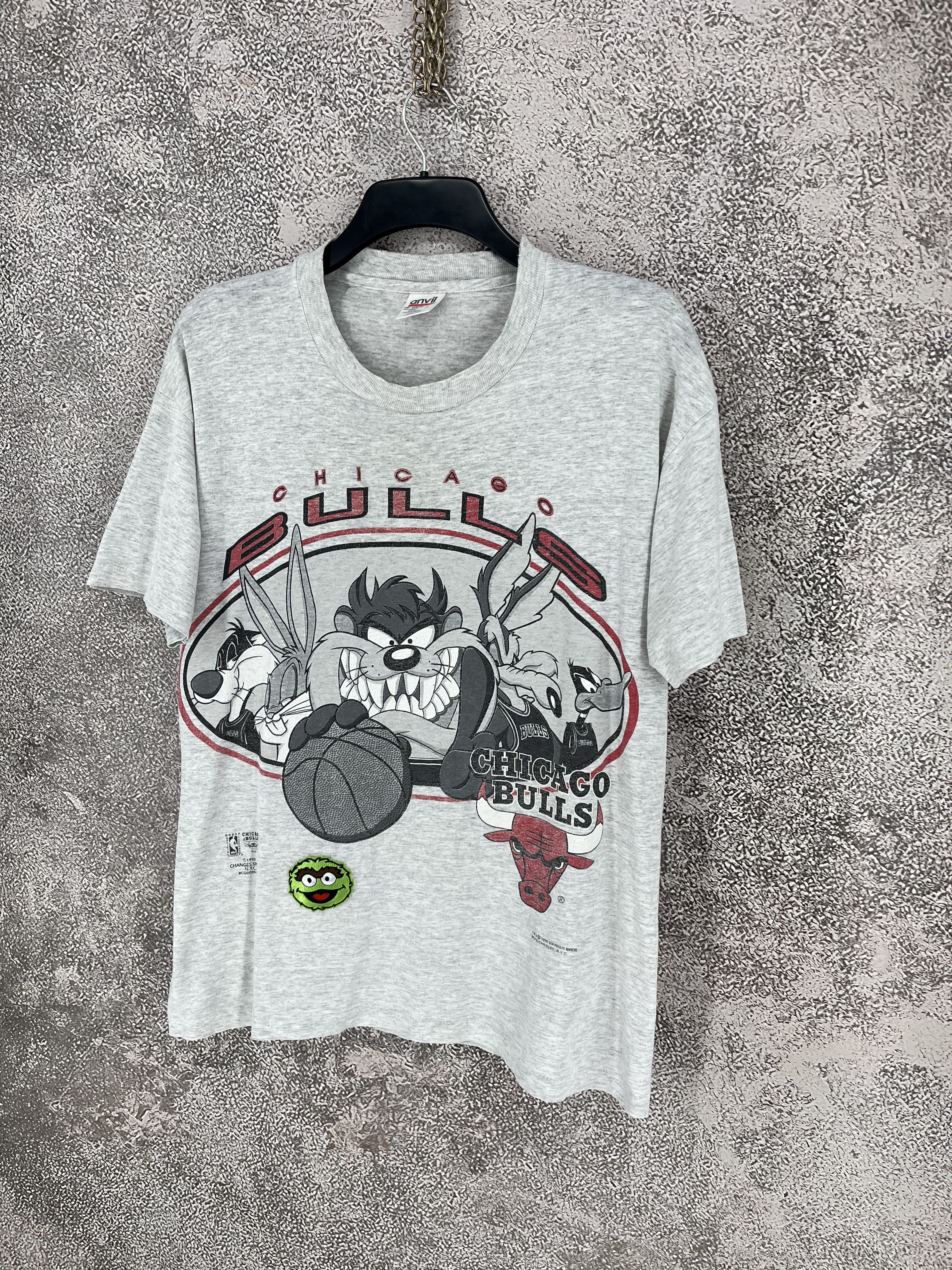 Warner Bros Vintage Looney Tunes Chicago Bull Grey Shirt 90S MADE IN USA Size US L / EU 52-54 / 3 - 3 Thumbnail