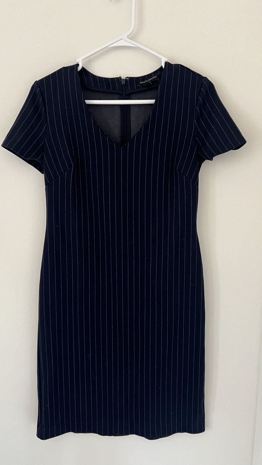 Banana Republic Banana Republic Navy stripped dress size 6 Size M / US 6-8 / IT 42-44 - 1 Thumbnail