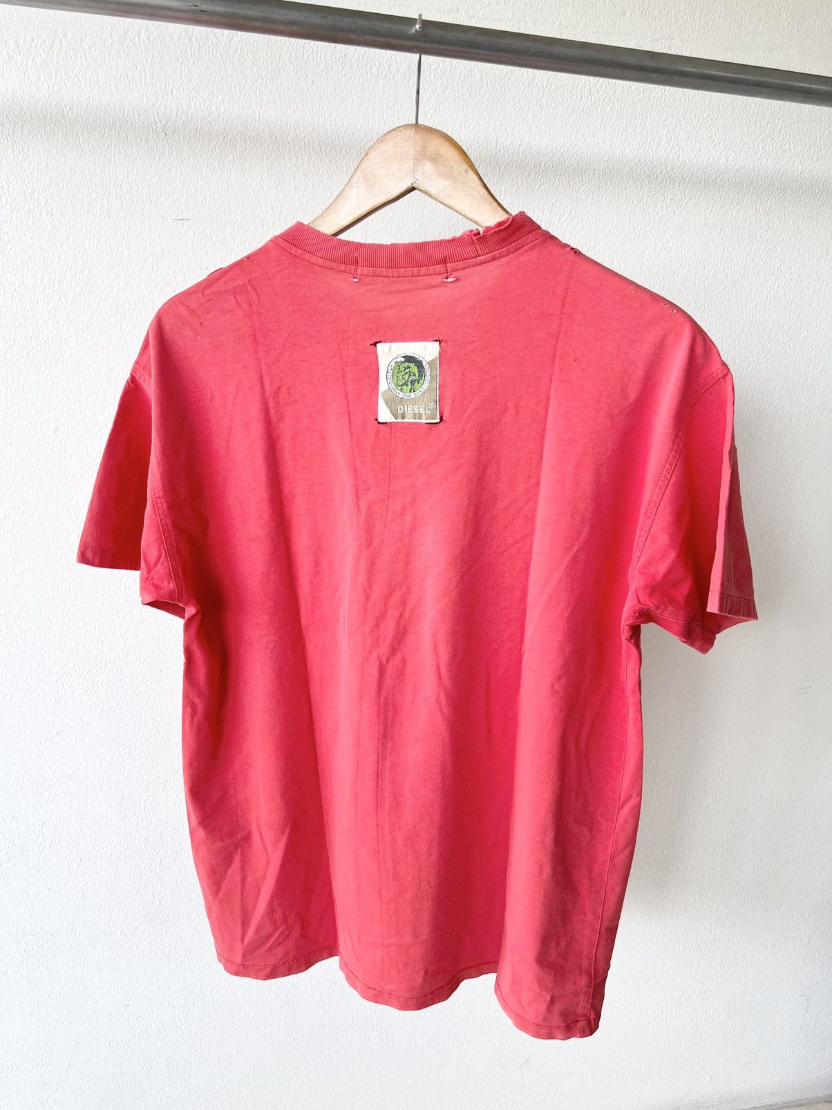 Diesel × Vintage Thrashed 90s Diesel Distressed Tee Size US L / EU 52-54 / 3 - 7 Thumbnail