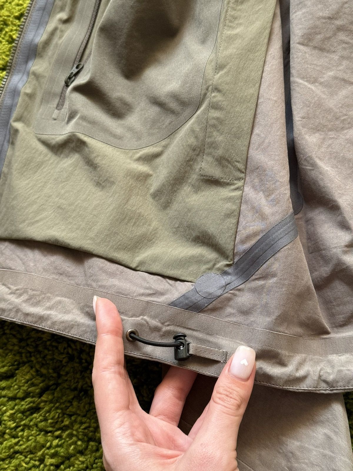 Arc'teryx × Designer × Veilance Arc’teryx Veilance Isogon gorpcore style hooded jacket Size US M / EU 48-50 / 2 - 11 Thumbnail