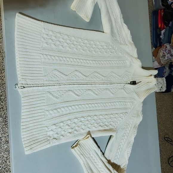 Eddie Bauer Eddie Bauer Heavy Knitted Cream/Winter White LS Zippered Sz Size M / US 6-8 / IT 42-44 - 7 Thumbnail