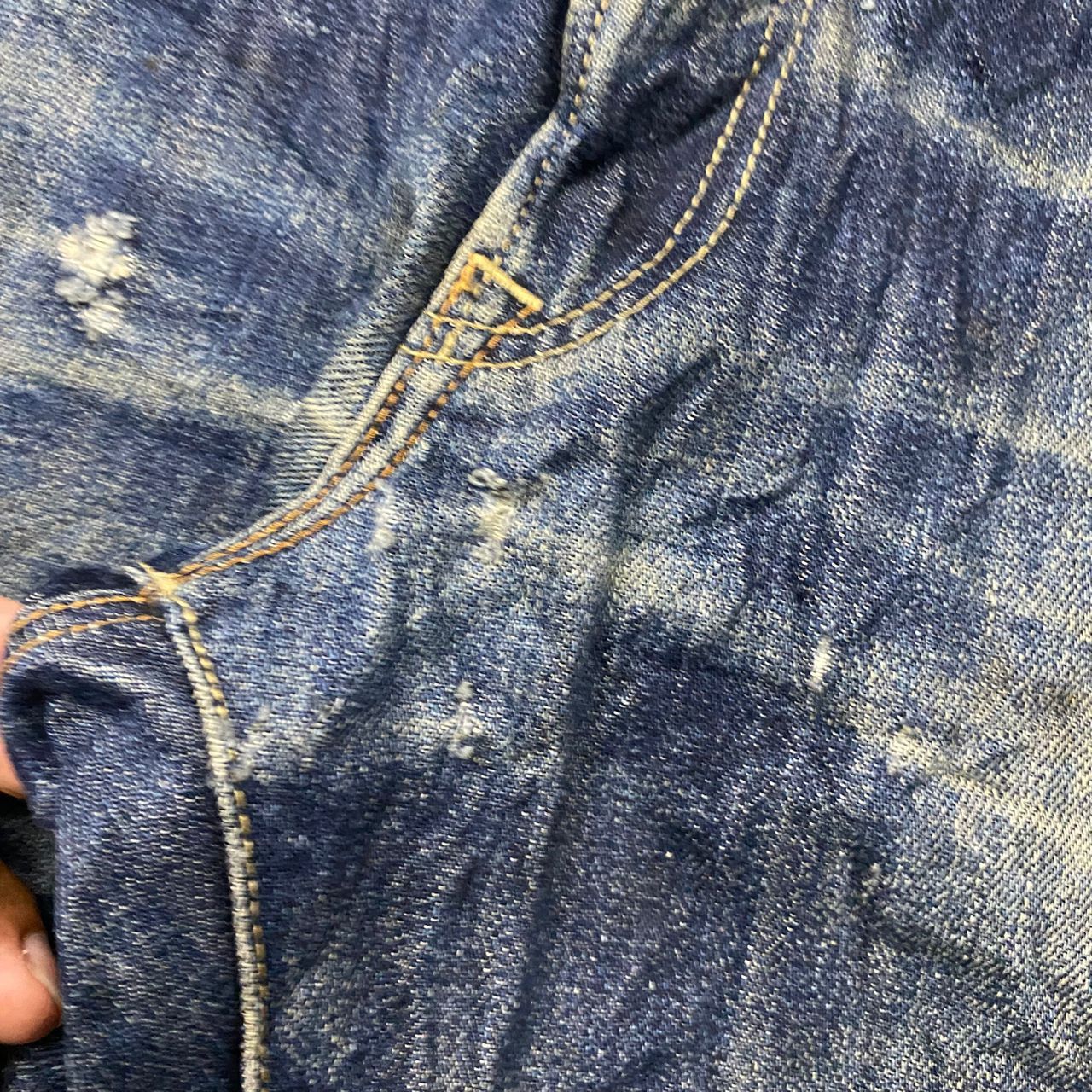 Japanese Brand Vintage Uniqlo Distressed Denim Kurt Cobain Style Size US 33 - 13 Thumbnail