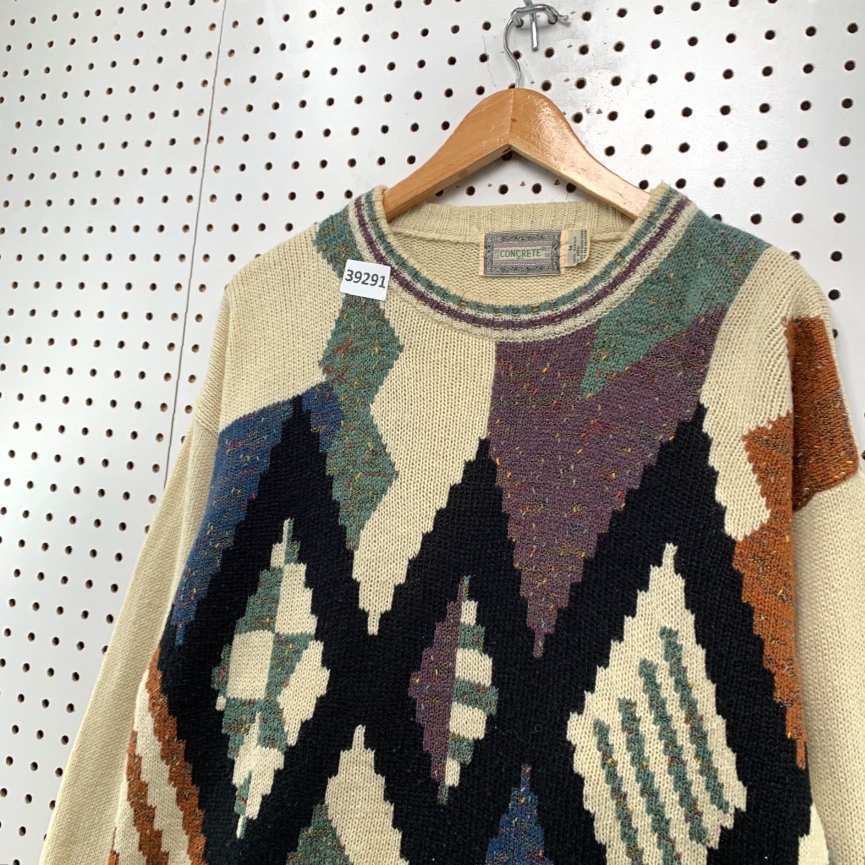 Vintage VINTAGE Concrete Knit Sweater Mens Medium Beige Acrylic Crew Neck Argyle 21.5x28 Pullover 90s Mens Size US M / EU 48-50 / 2 - 6 Thumbnail