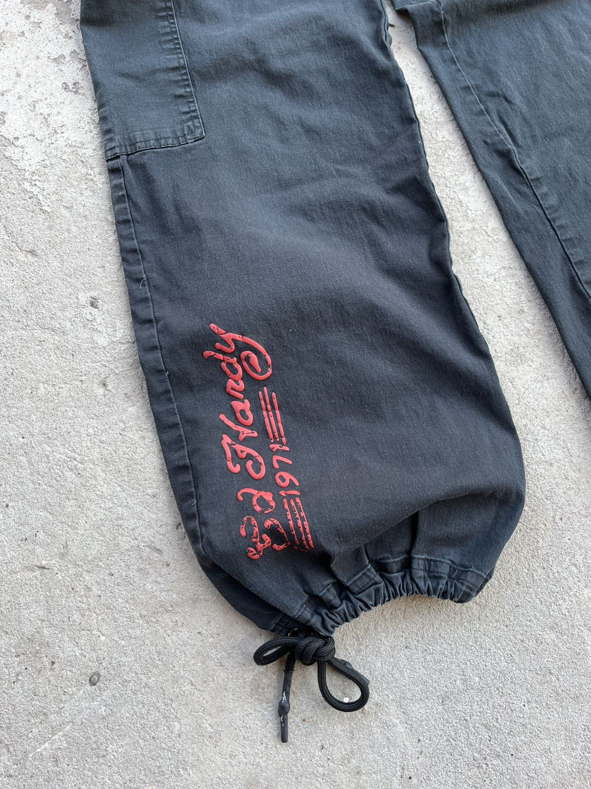 Ed Hardy Ed Hardy x Urban Outfitters Big Logo Cargo Parachute Pants Size 27" / US 4 / IT 40 - 10 Thumbnail