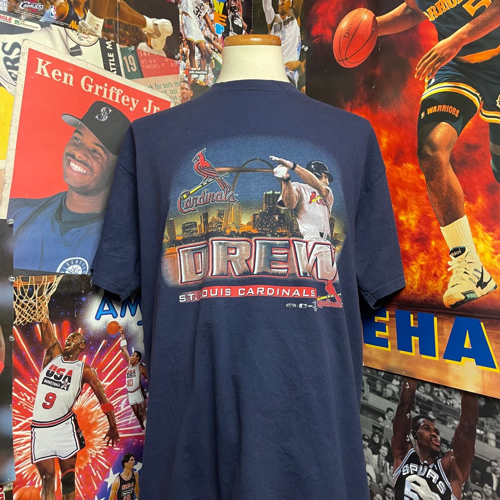 Vintage Vintage St. Louis Cardinals 1999 JD Drew MLB Player Tee Size US XL / EU 56 / 4 - 1 Thumbnail