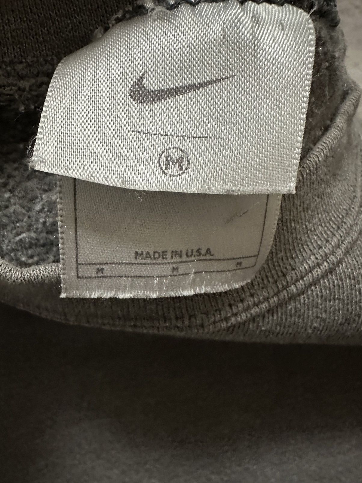 Nike Vintage Made In USA Nike Grey Crewneck Sweatshirt Size US M / EU 48-50 / 2 - 2 Thumbnail