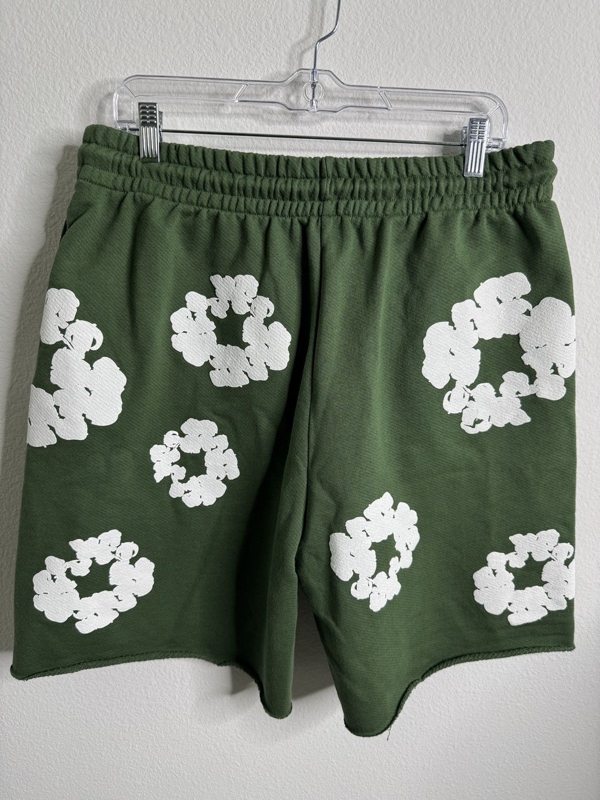 Denim Tears The Cotton Wreath Shorts (100% Authentic) Size Medium