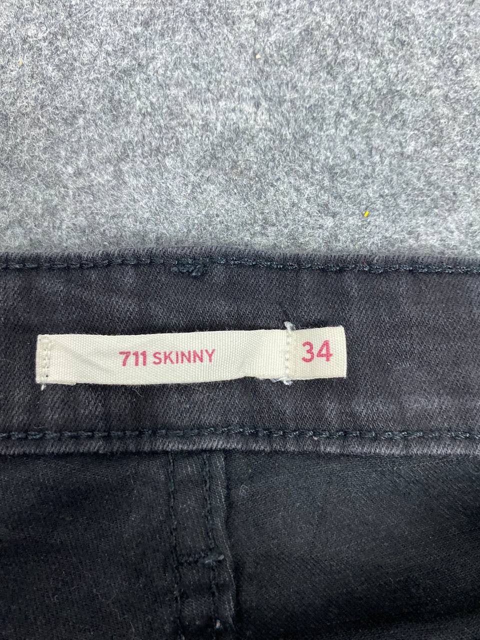 Levi's levis 711 skinny distressed denim nice design Size US 37 - 5 Thumbnail