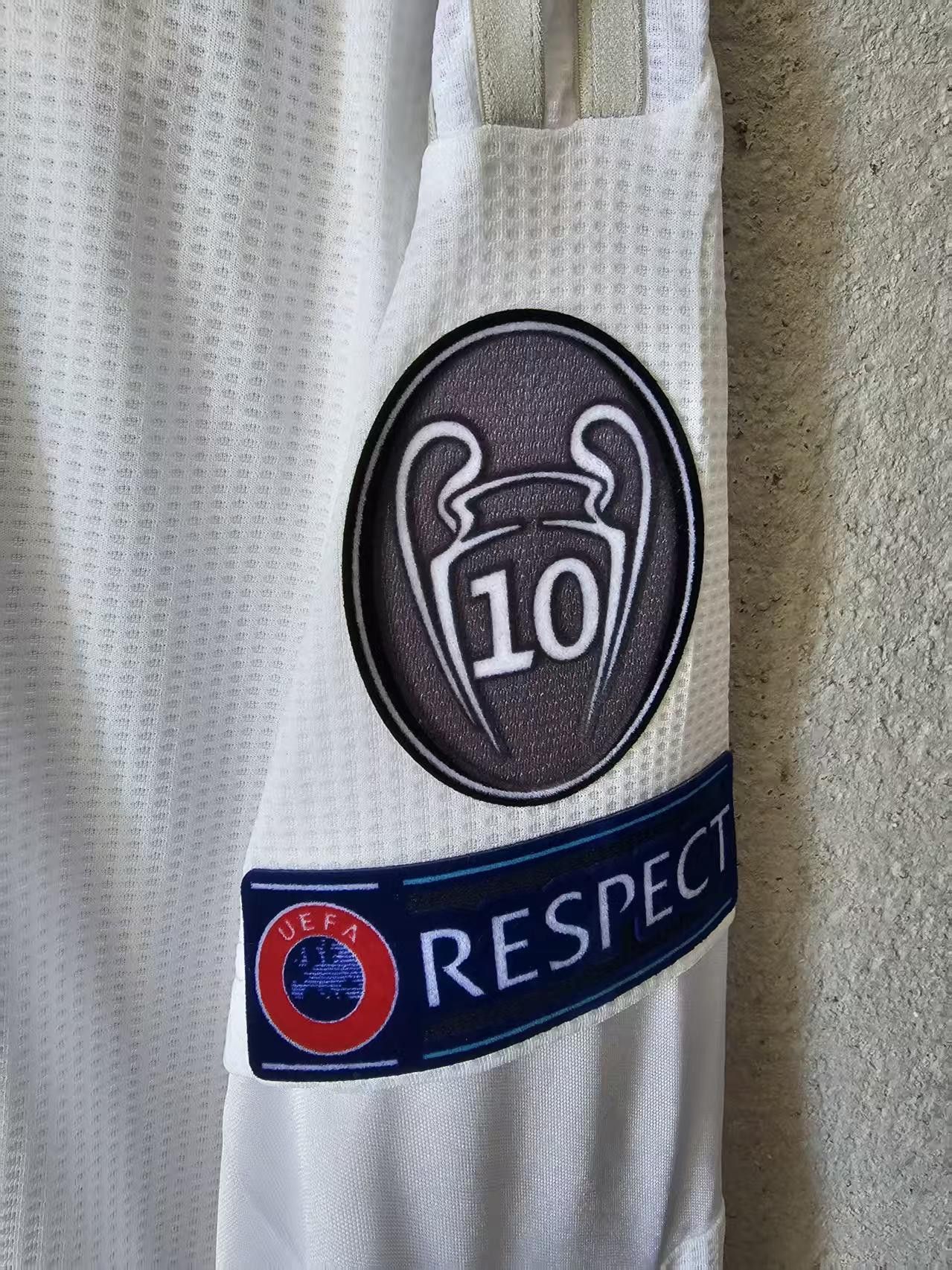 Other 2016 Real Madrid #7 C Ronaldo Jersey Long Size US XL / EU 56 / 4 - 4 Thumbnail