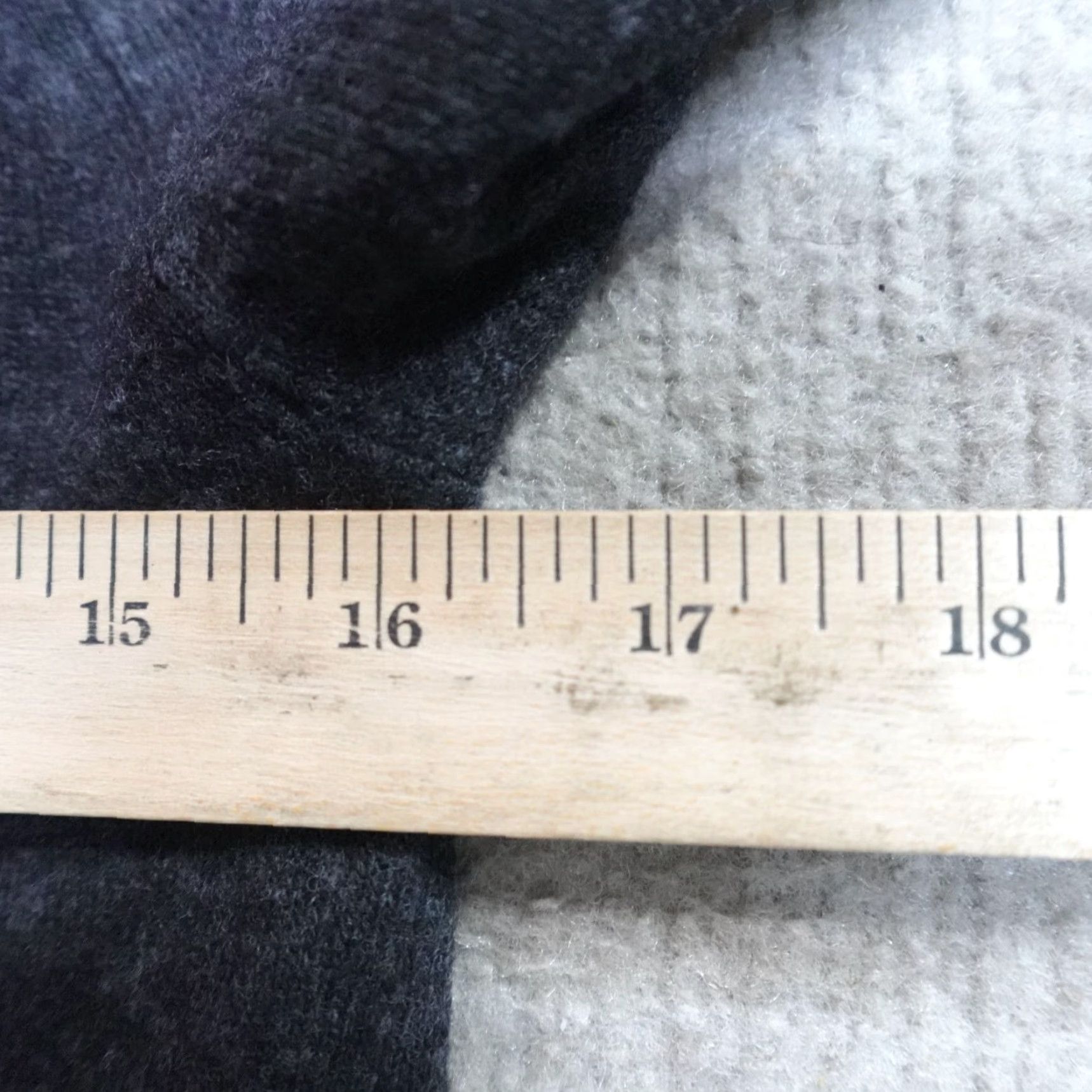 J.Crew J.Crew Womens Sweater Cardigan Gray Button-Up Textured Merino Blend S-Size Women Size S / US 4 / IT 40 - 7 Thumbnail