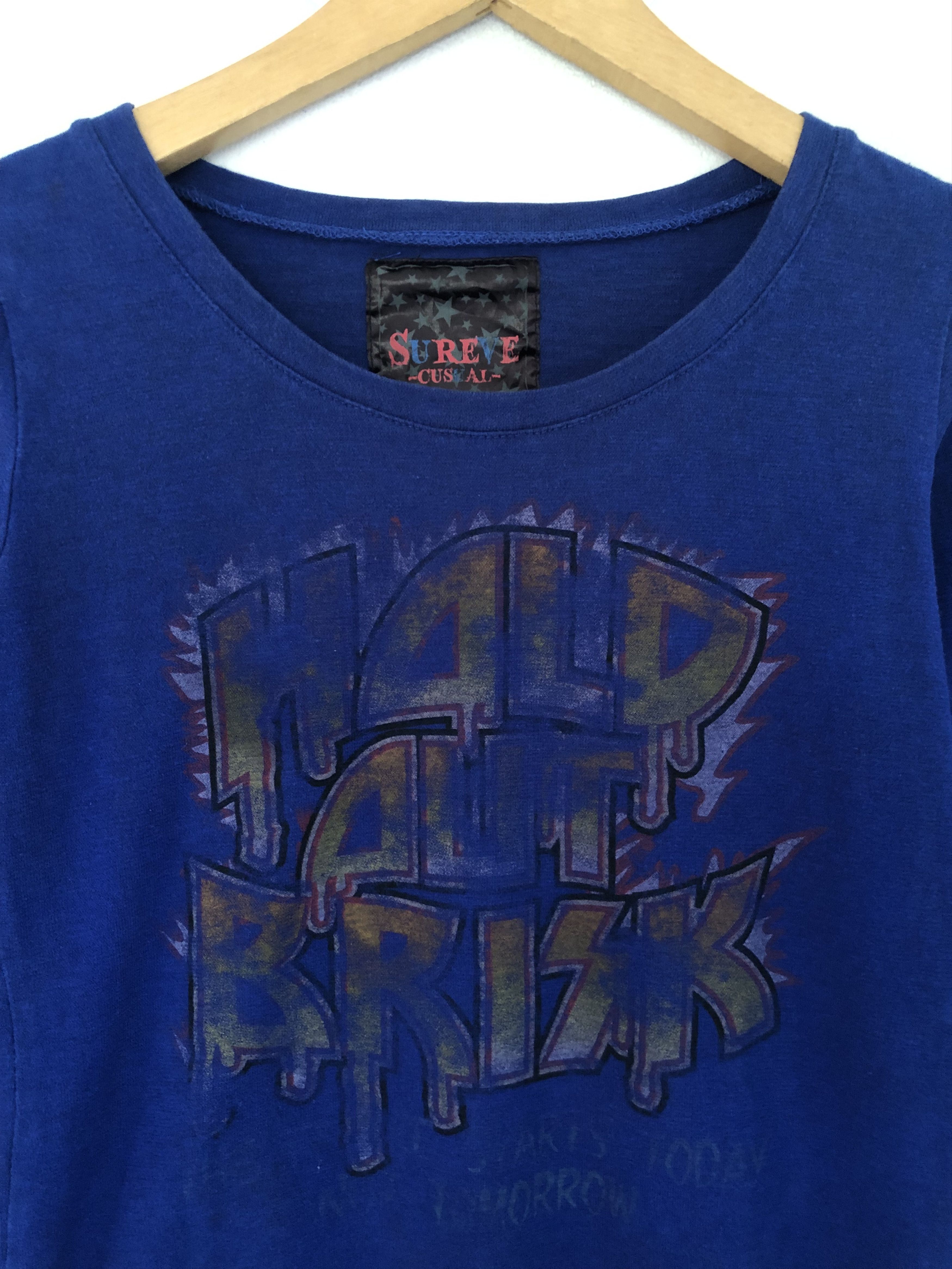 Beauty Beast Gothic Poem Hold Out Brizk Rock Punk Style Longseleve Size US S / EU 44-46 / 1 - 5 Thumbnail