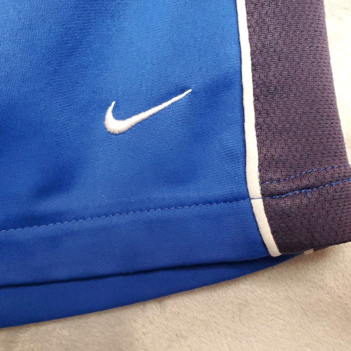 Nike VINTAGE Nike Shorts Men M Blue Embroidered Basketball Drawstring Elastic 90s Y2K Size US 31 - 2 Thumbnail