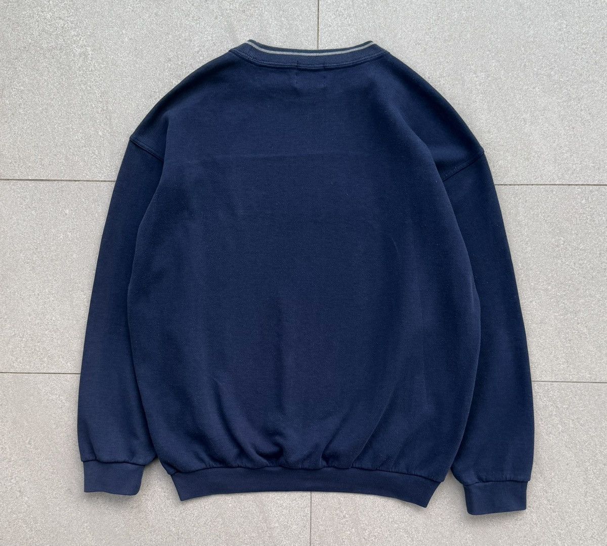Budweiser Vintage 90s Budweiser"King of Beers" Logo Navy Blue Crewneck Size US L / EU 52-54 / 3 - 8 Thumbnail