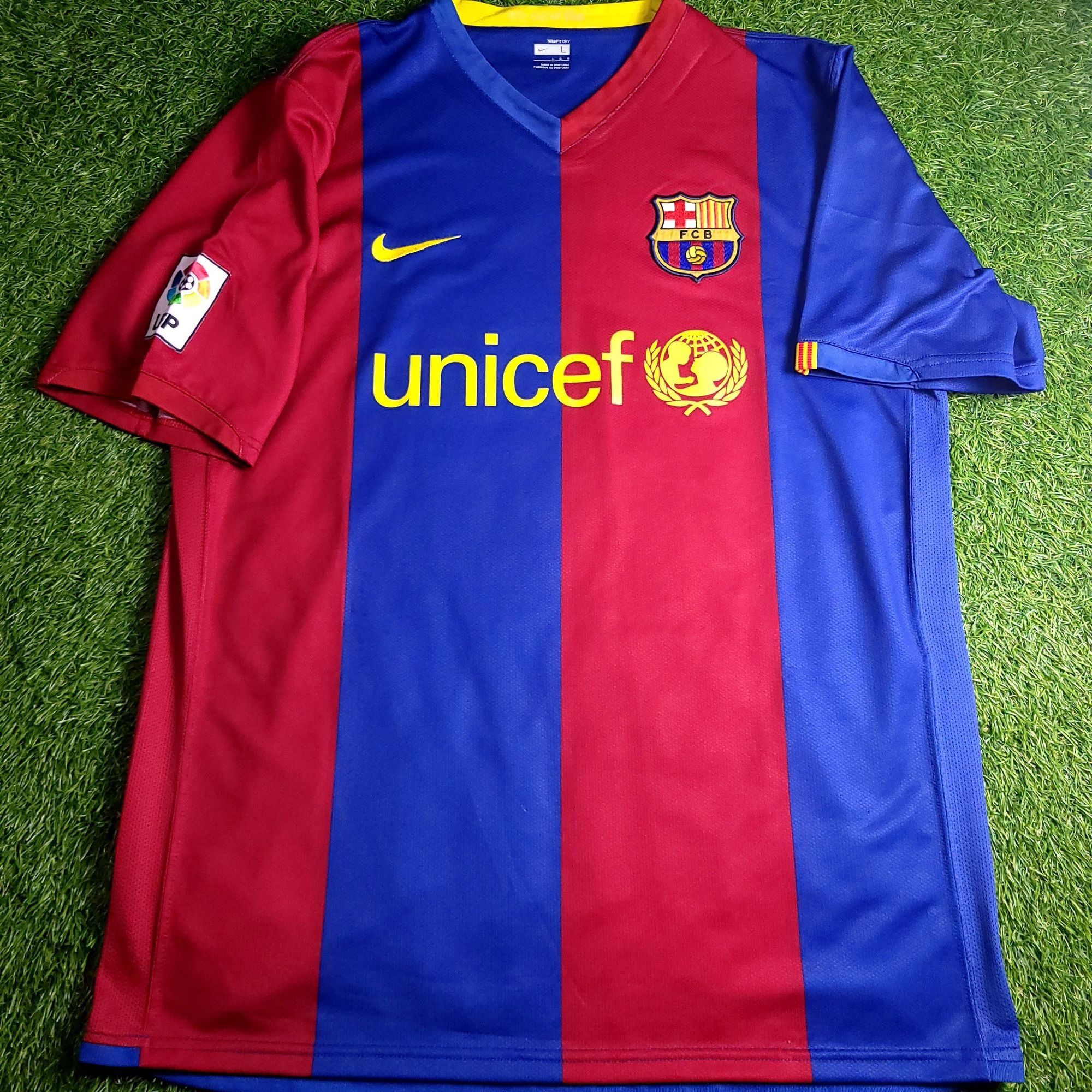 Nike Ronaldinho Barcelona 2006 2007 Soccer Jersey L Size US L / EU 52-54 / 3 - 2 Thumbnail