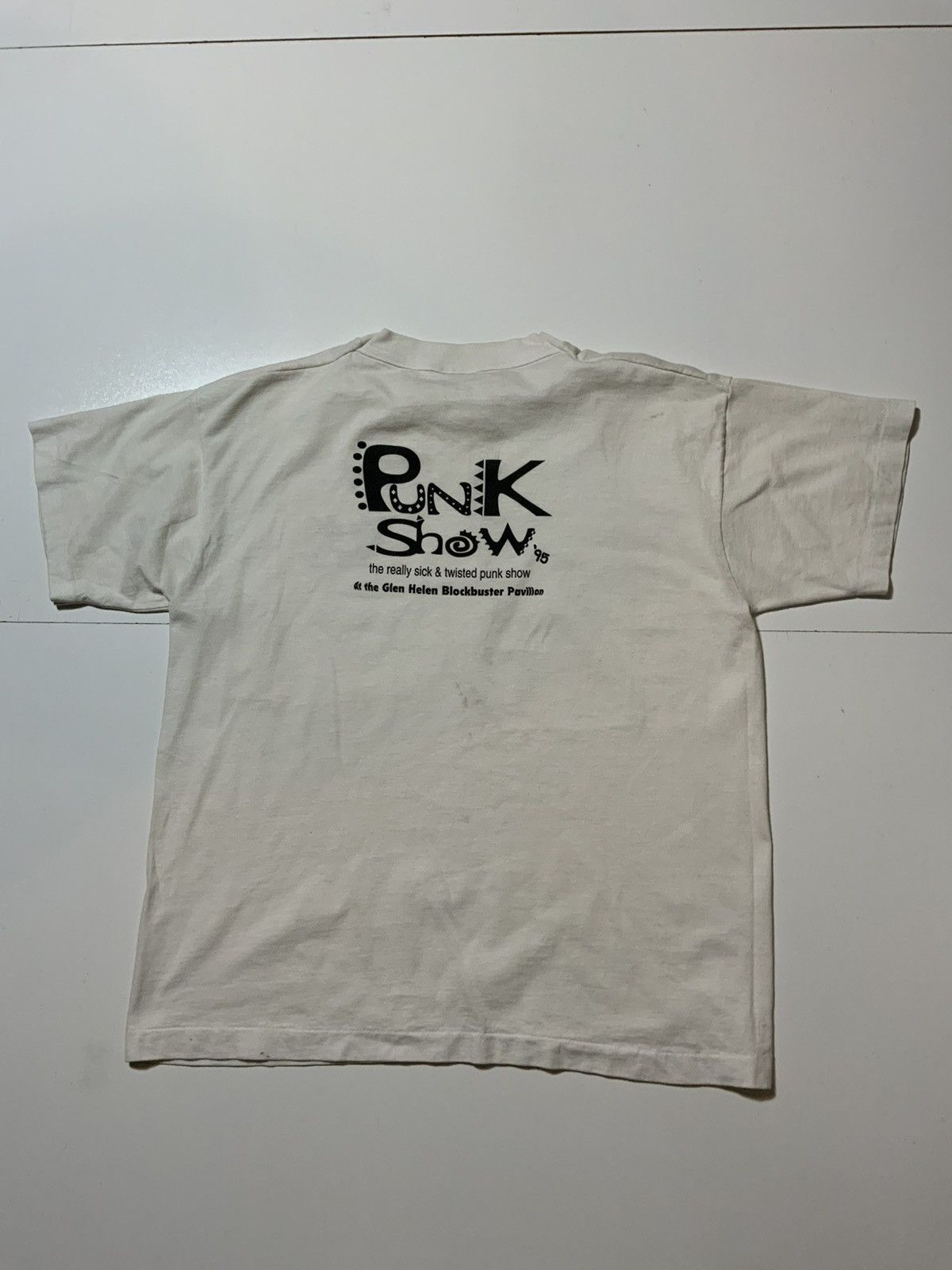 Band Tees × Vintage Vintage 1995 KROQ 106.7 FM Punk Show Glen Helen Band T-Shirt Size US M / EU 48-50 / 2 - 3 Thumbnail