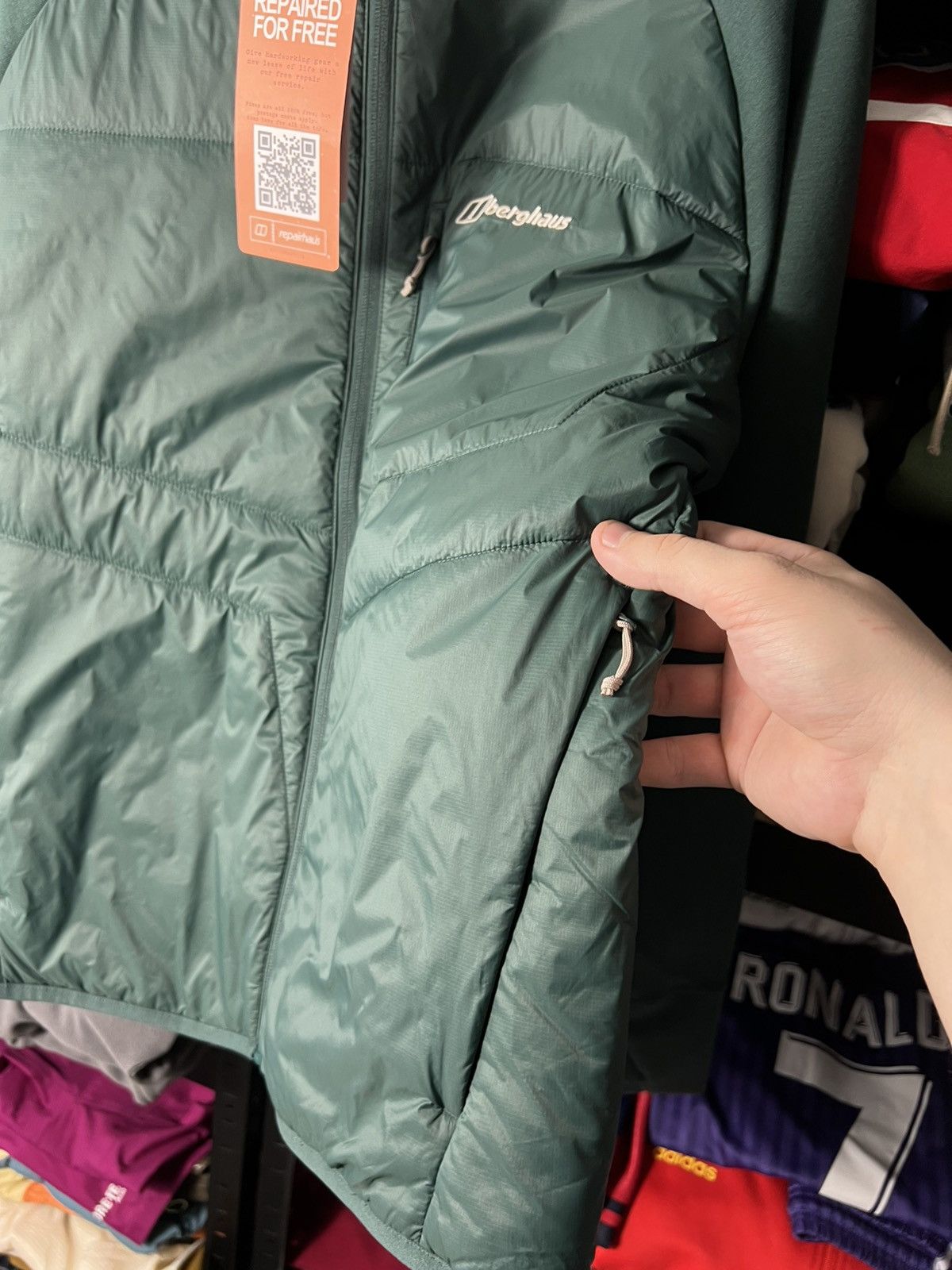 Berghaus Berghaus Trawden Hybrid Outdoor Insulated Jacket Green Men’s Size US L / EU 52-54 / 3 - 10 Thumbnail