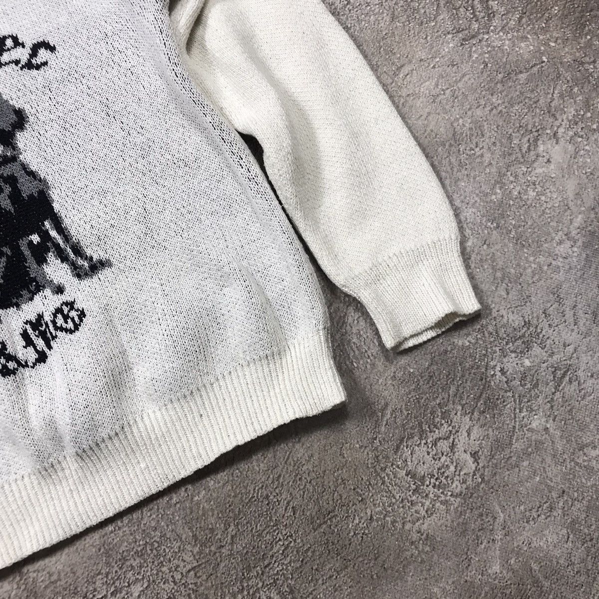 Vintage Vintage 90s Graphic Sweatshirt Oversized Grunge Punk Faded M Size M / US 6-8 / IT 42-44 - 5 Thumbnail