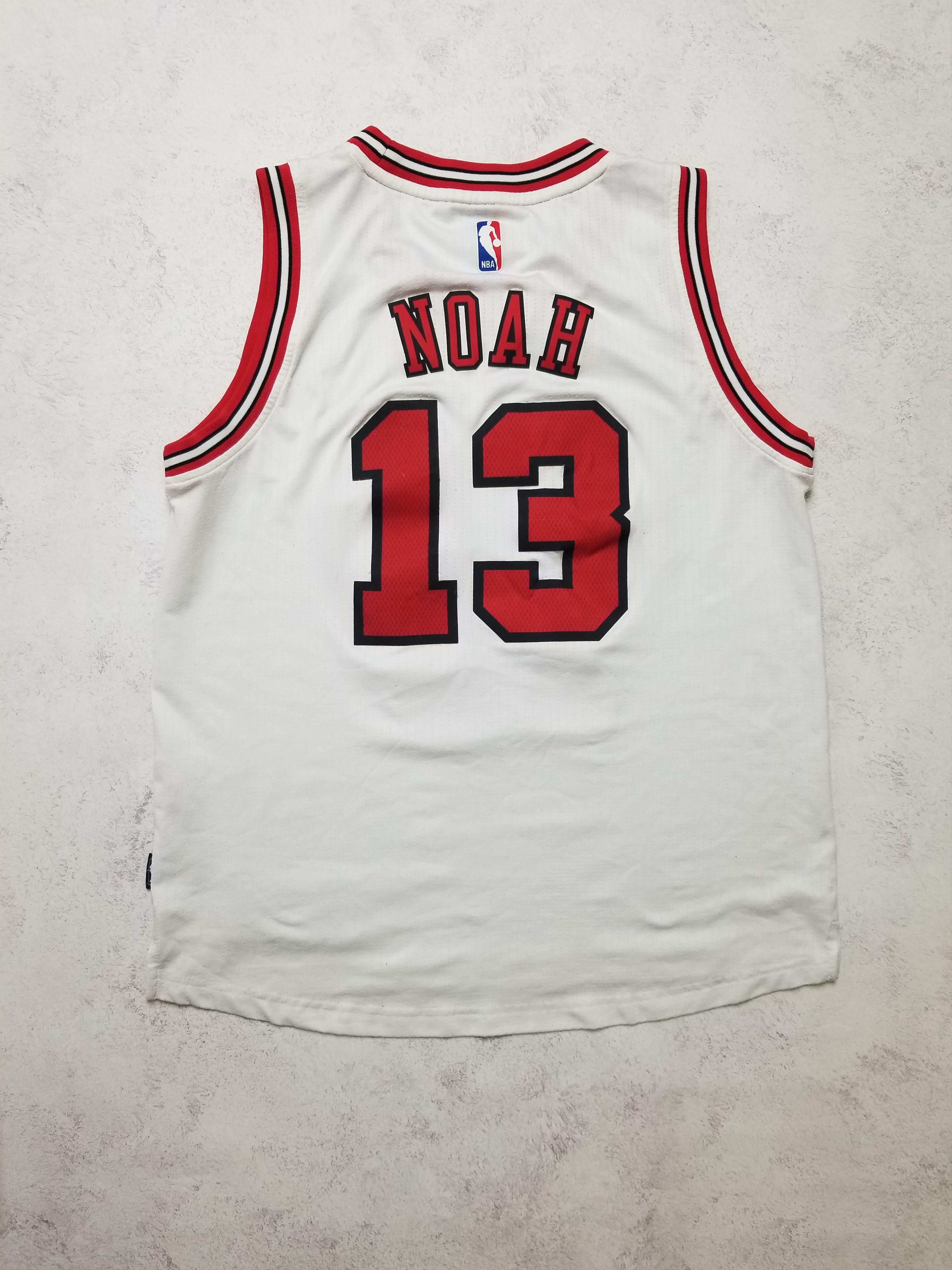 Adidas Adidas Chicago Bulls # 13 Noah Basketball NBA Tank Jersey Size US M / EU 48-50 / 2 - 17 Thumbnail