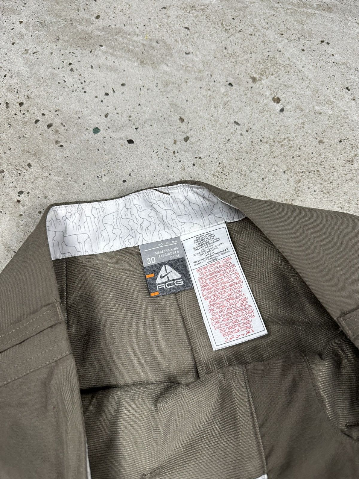 Nike ACG Vintage Y2K Nike ACG Baggy Brown Cargo Pants Insulated Size US 30 / EU 46 - 10 Thumbnail