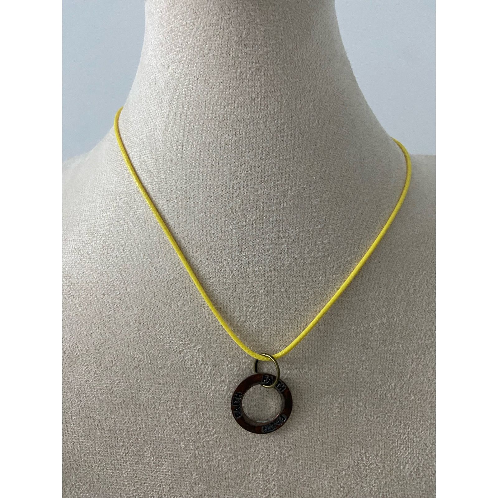 Handmade faith pendant necklace Size ONE SIZE - 1 Thumbnail