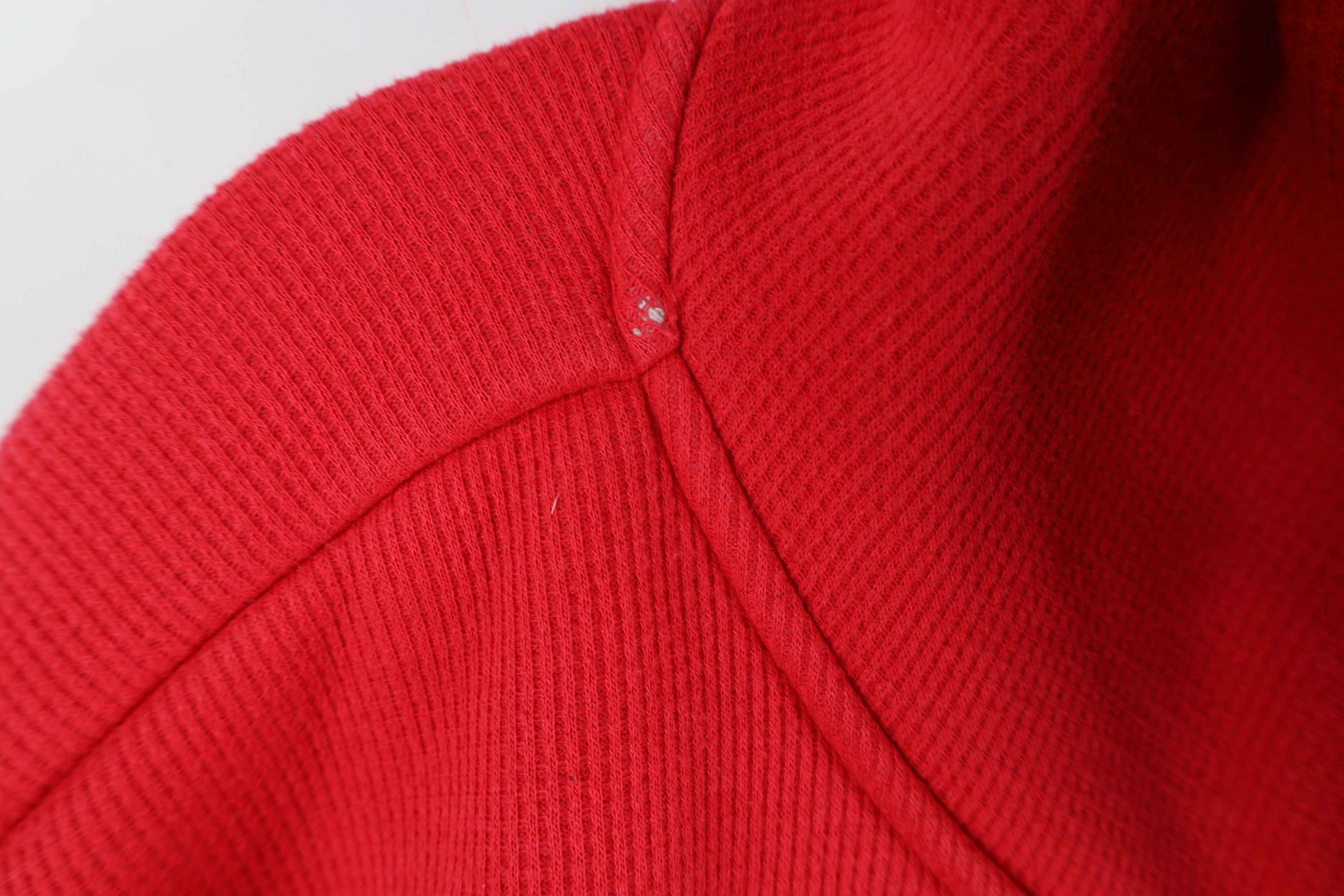 Vintage Vintage Y2K NHL Lined Heavyweight Detroit Red Wings Hoodie Size US XXL / EU 58 / 5 - 8 Thumbnail