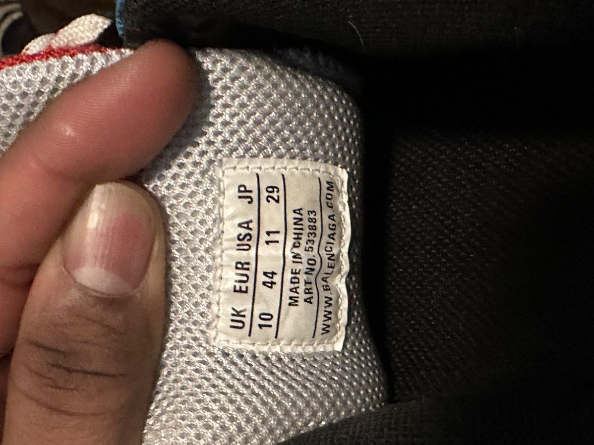 Balenciaga Balenciaga Triple S Size US 11 / EU 44 - 2 Thumbnail