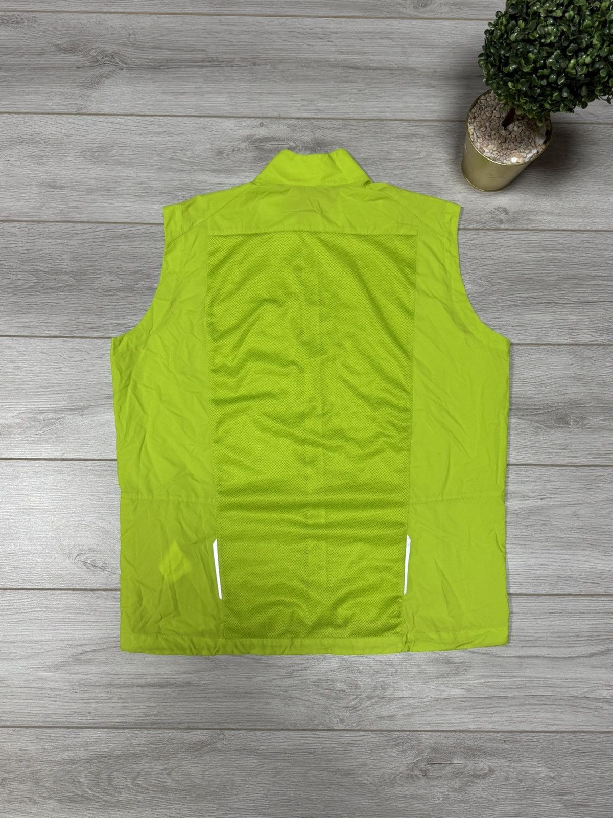 Arc'teryx Arcteryx nylon vest bird logo mesh Size US XL / EU 56 / 4 - 3 Thumbnail