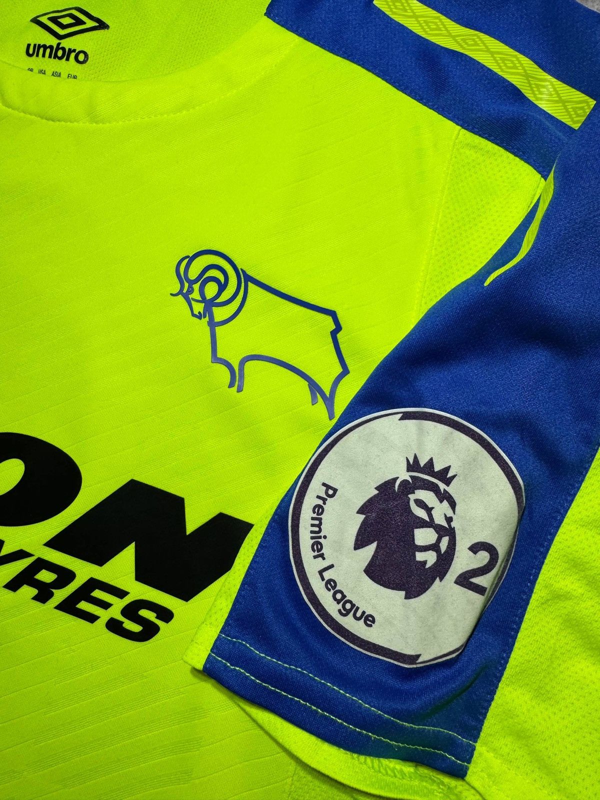 Umbro Derby Country 2017/18 Football T-shirt Umbro Soccer Jersey Size US L / EU 52-54 / 3 - 5 Thumbnail