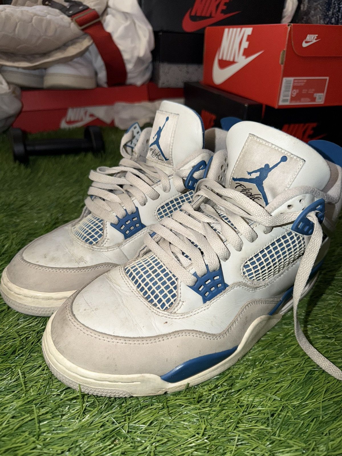 Jordan Brand AIR JORDAN 4 RETRO Military Blue -2024 Release Size US 10.5 / EU 43-44 - 3 Thumbnail