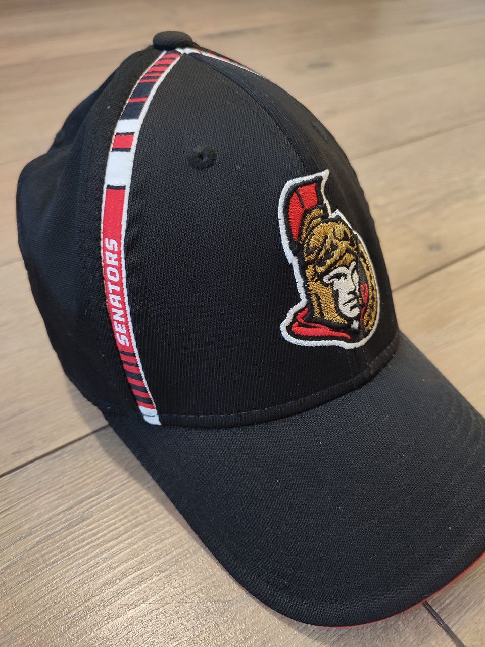 NHL Vintage Reebok Hat NHL Ottawa Senators Cap M sz Size ONE SIZE - 3 Thumbnail