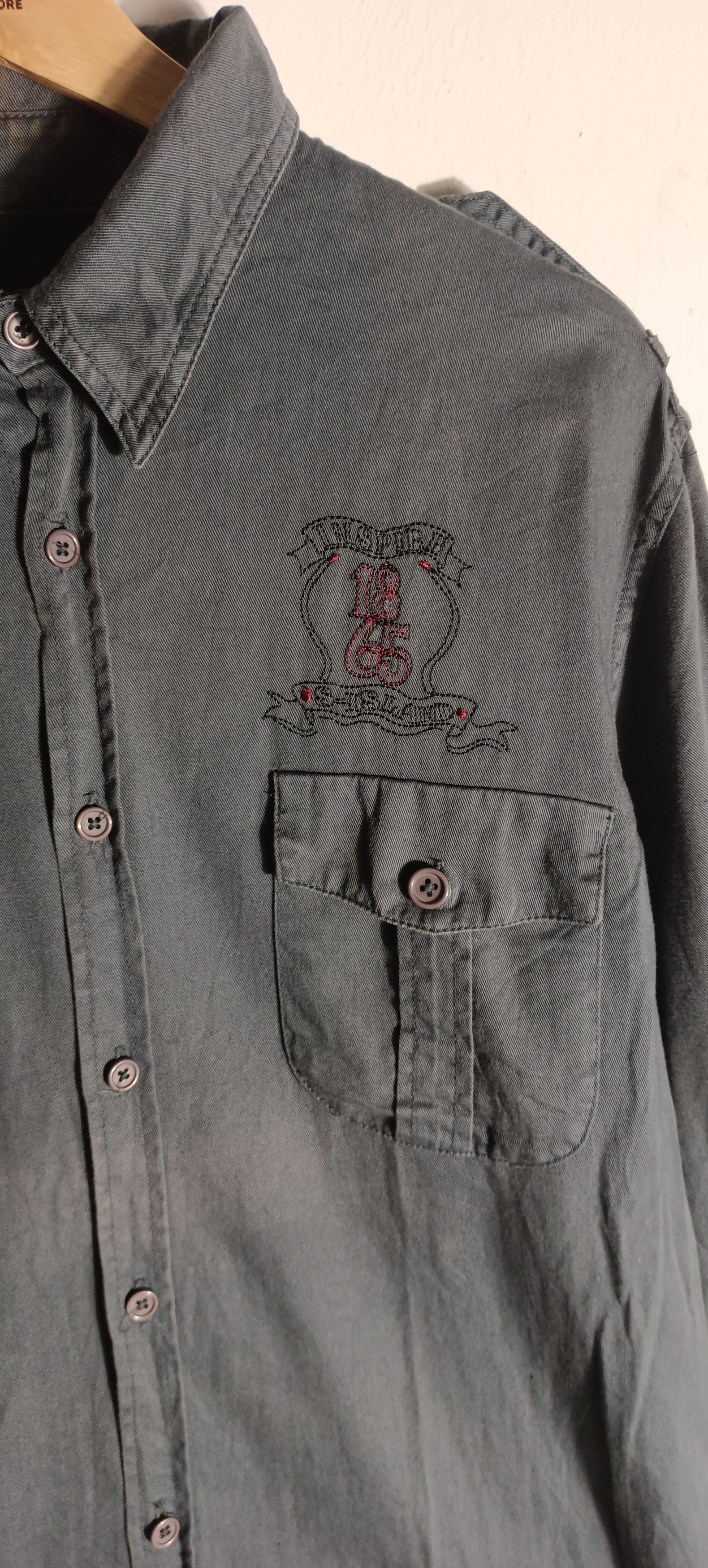Japanese Brand Japanese Brand Spice Island Button Ups Military design Size US L / EU 52-54 / 3 - 8 Thumbnail
