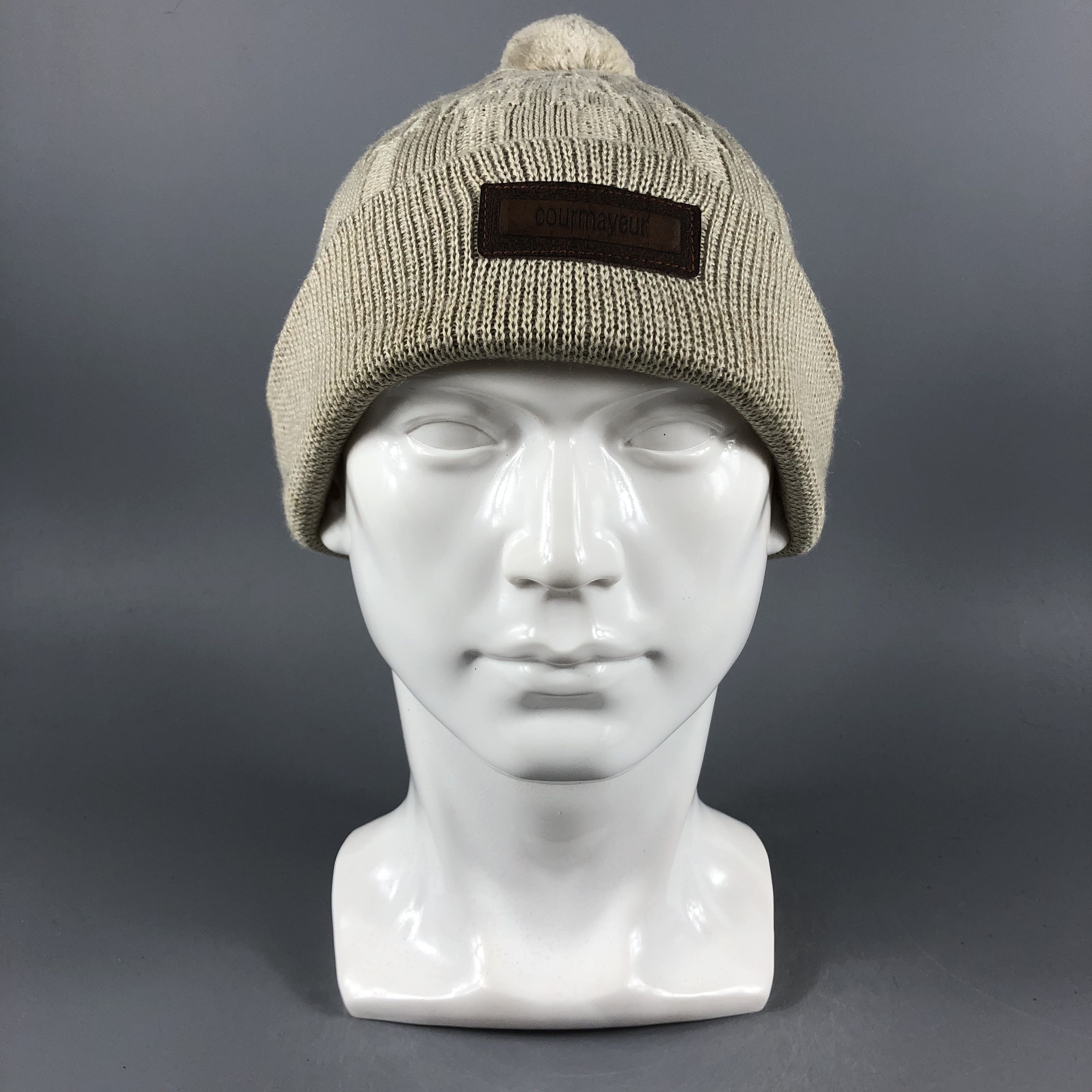 Japanese Brand × Vintage Courmayeur Bobble Beanie Snow Hat Snow Cap -D1074 Size ONE SIZE - 1 Thumbnail