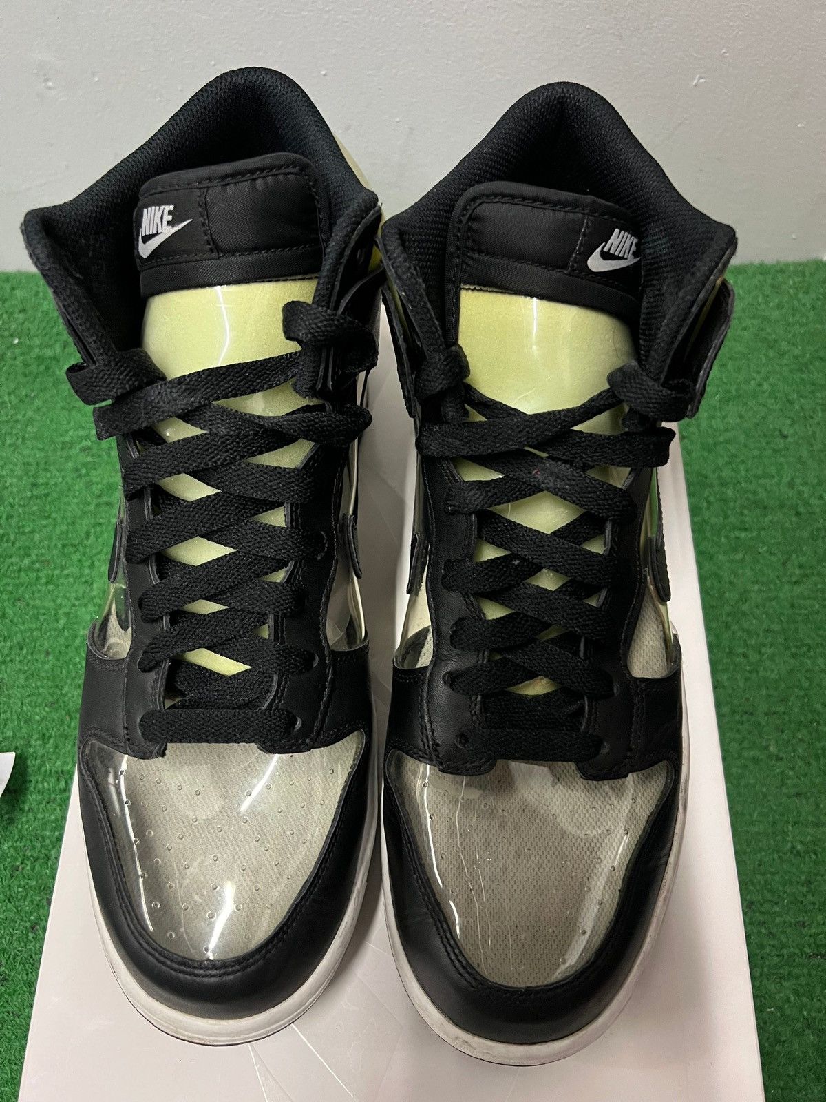 Comme des Garcons × Nike Nike x Comme Des Garçons Clear Dunk High Size US 11 / EU 44 - 2 Thumbnail