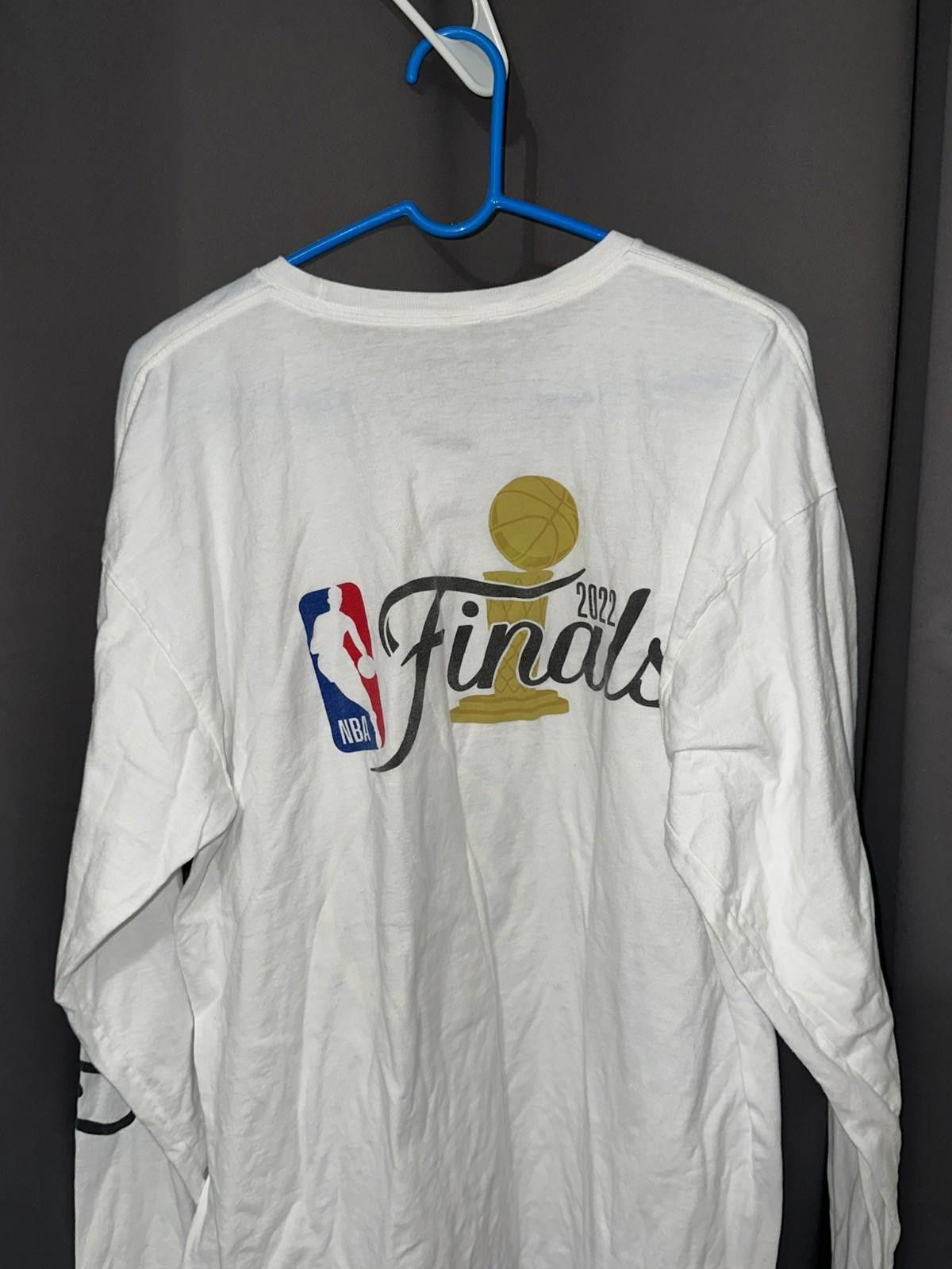 Designer Golden State Warriors 2022 NBA Finals Champs Tee XL Fanatics Size US XL / EU 56 / 4 - 6 Thumbnail