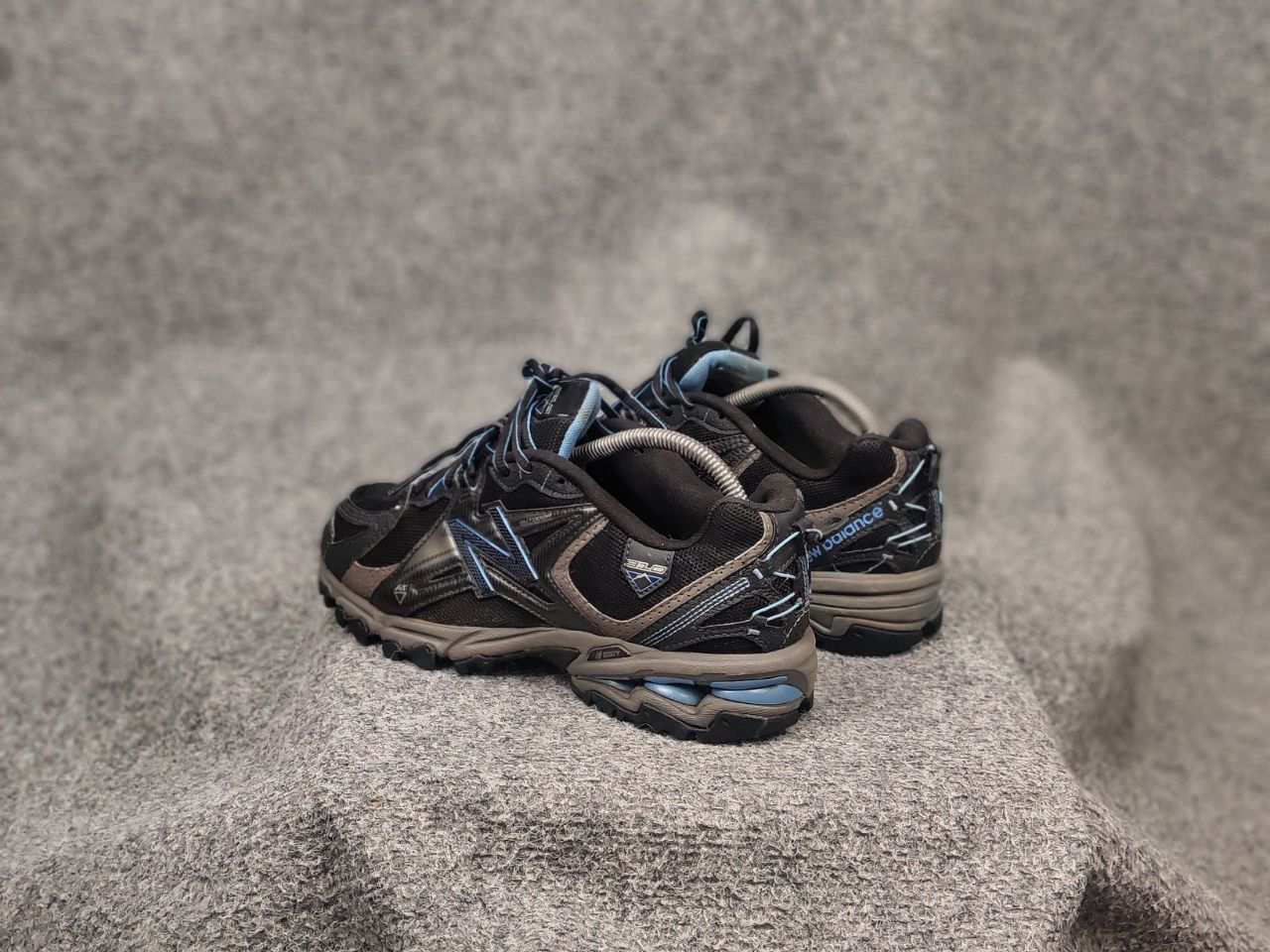 New Balance Vintage New Balance hotsell trail 810 Outdo Unisex Speakers Size US 6.5 / EU 39-40 - 12 Thumbnail