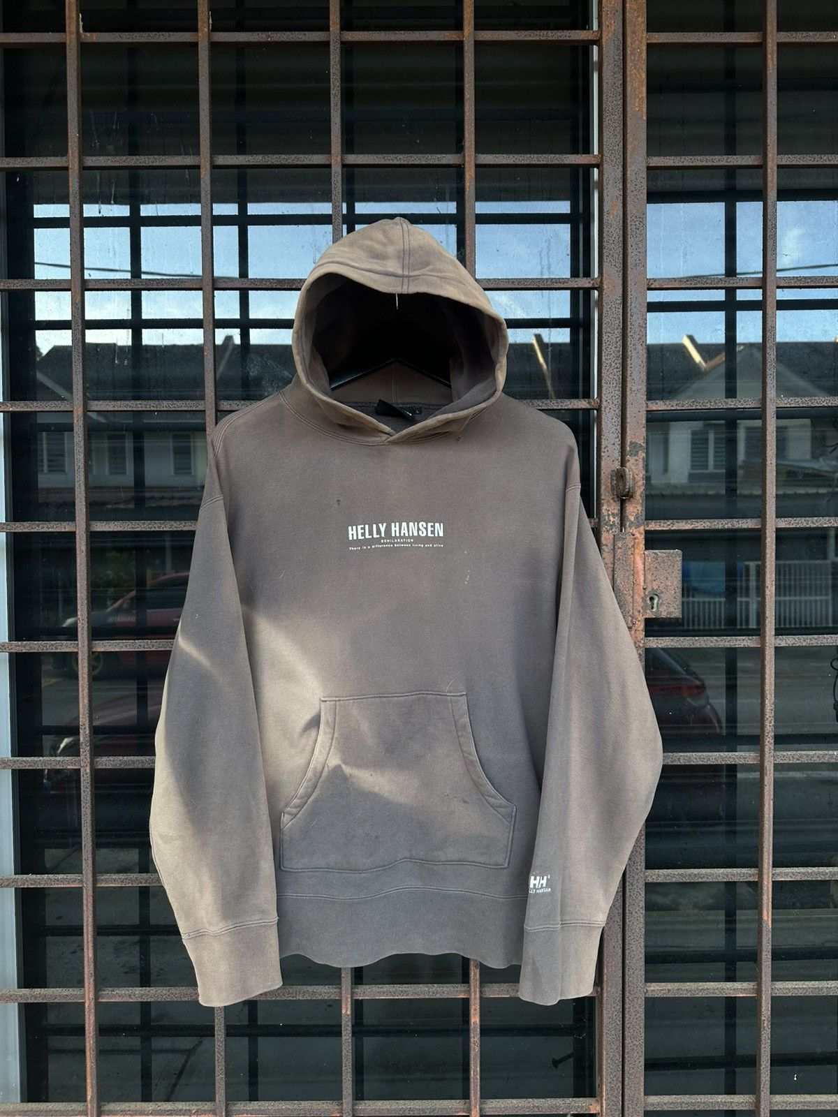 Helly Hansen Helly Hansen TRHASHED Faded Hoodie Size US L / EU 52-54 / 3 - 2 Thumbnail