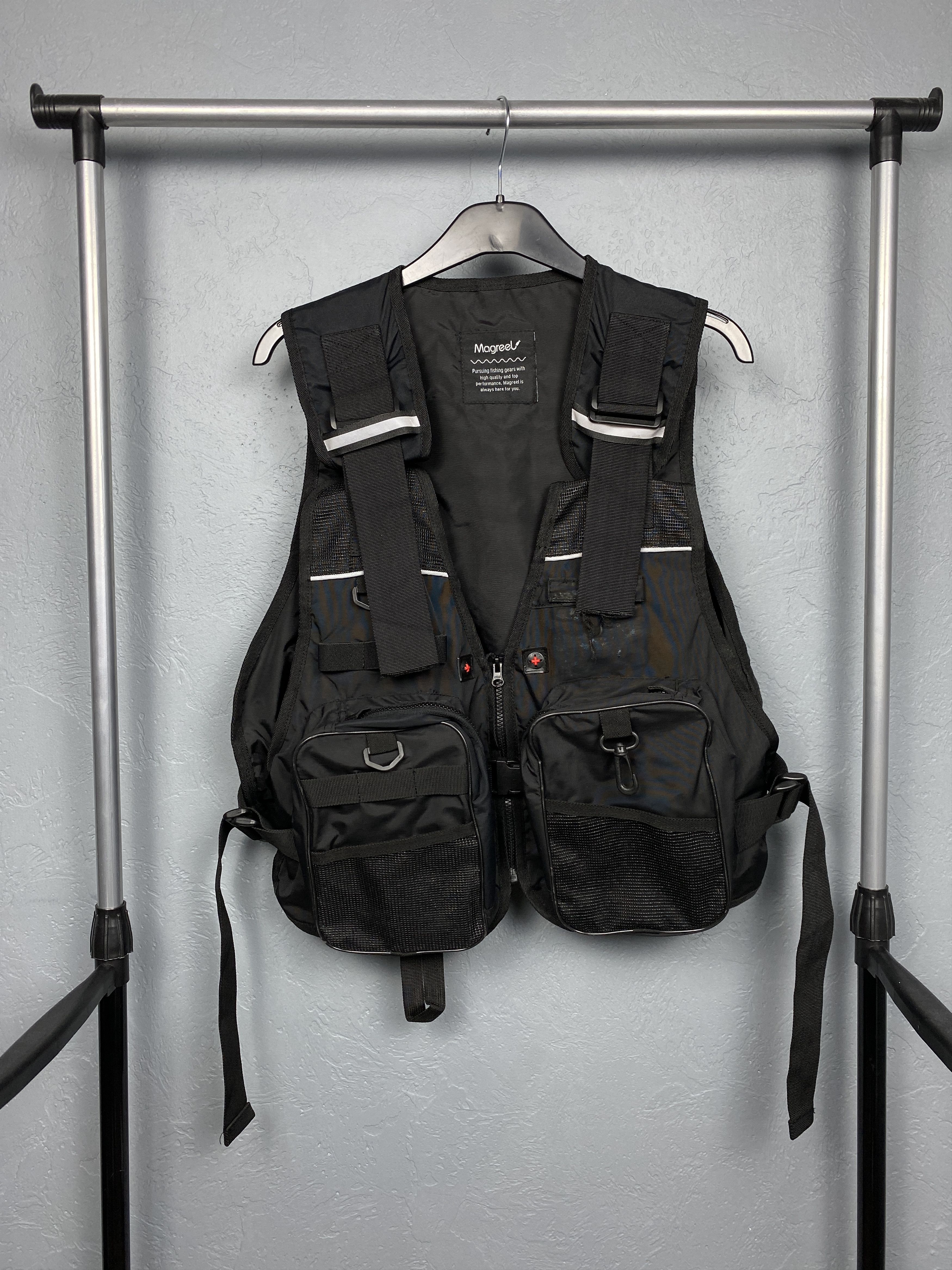 Japanese Brand Multipocket Nylon Vest Fishing Gear Y2K Size US L / EU 52-54 / 3 - 1 Thumbnail
