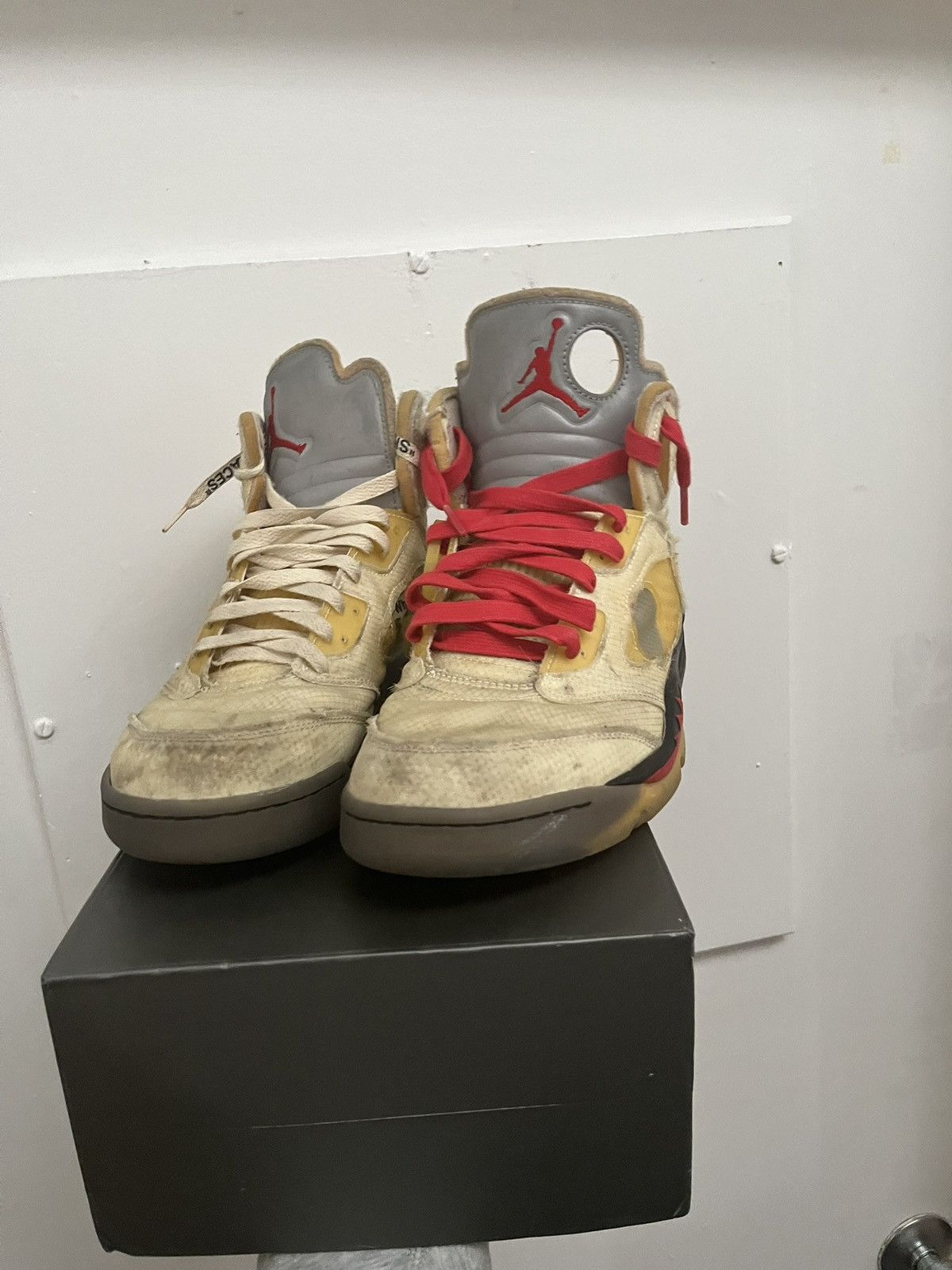 Jordan Brand × Off-White Off White Sails Jordan 5 Size US 13 / EU 46 - 2 Thumbnail