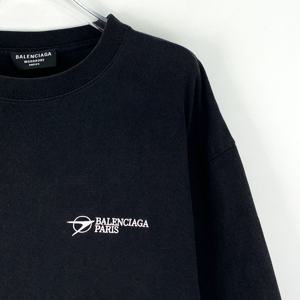 Balenciaga Balenciaga Black Logo Embroidered Short Sleeve T-shirt K26WX Size US S / EU 44-46 / 1 - 3 Thumbnail