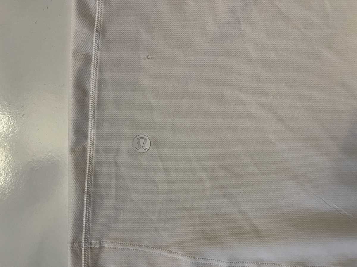 Lululemon Lululemon Performance Men’s Large ? Polo Shirt Snap Front Size US L / EU 52-54 / 3 - 7 Thumbnail