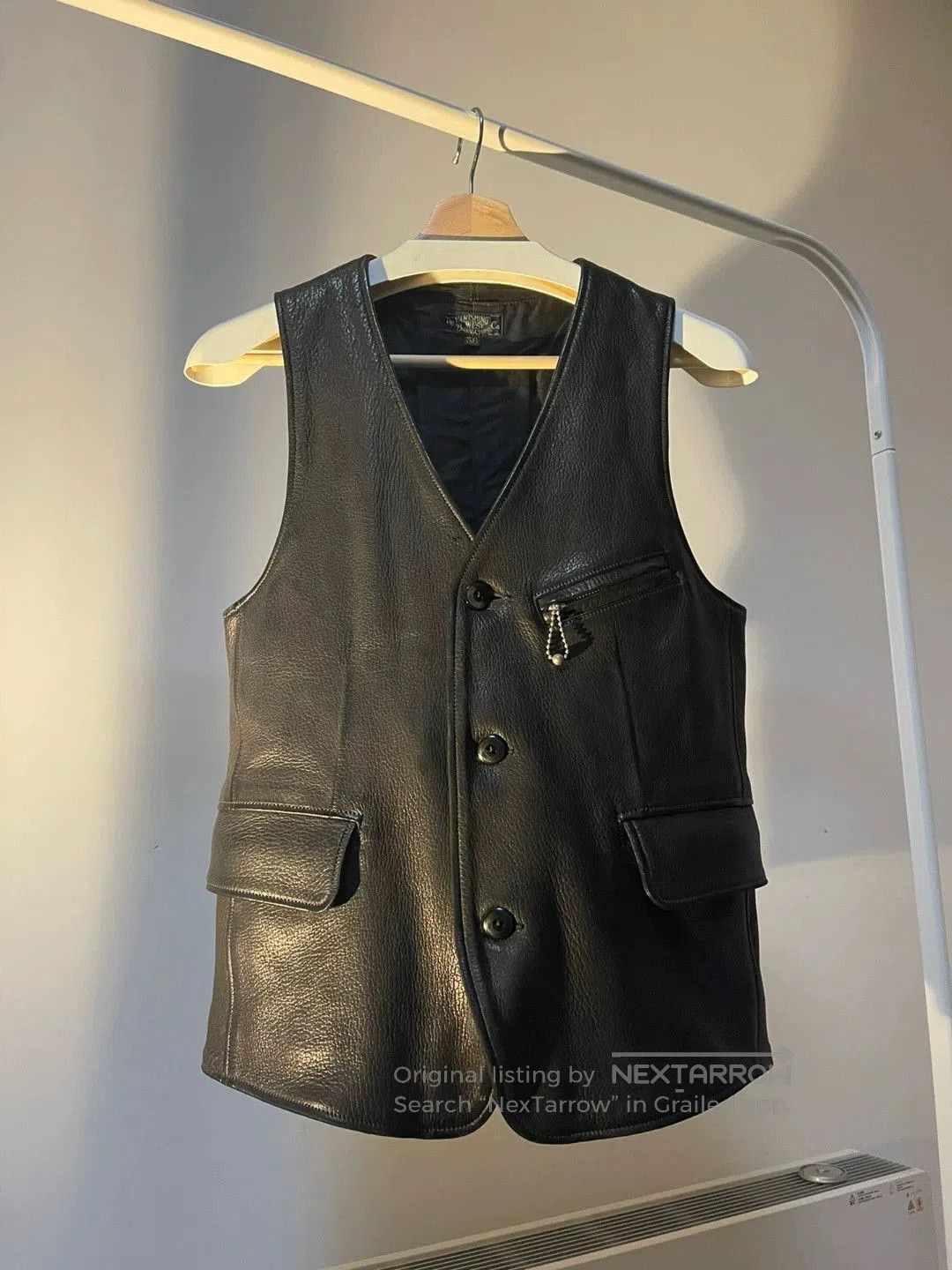 freewheelers guthrie leather vest size 36.