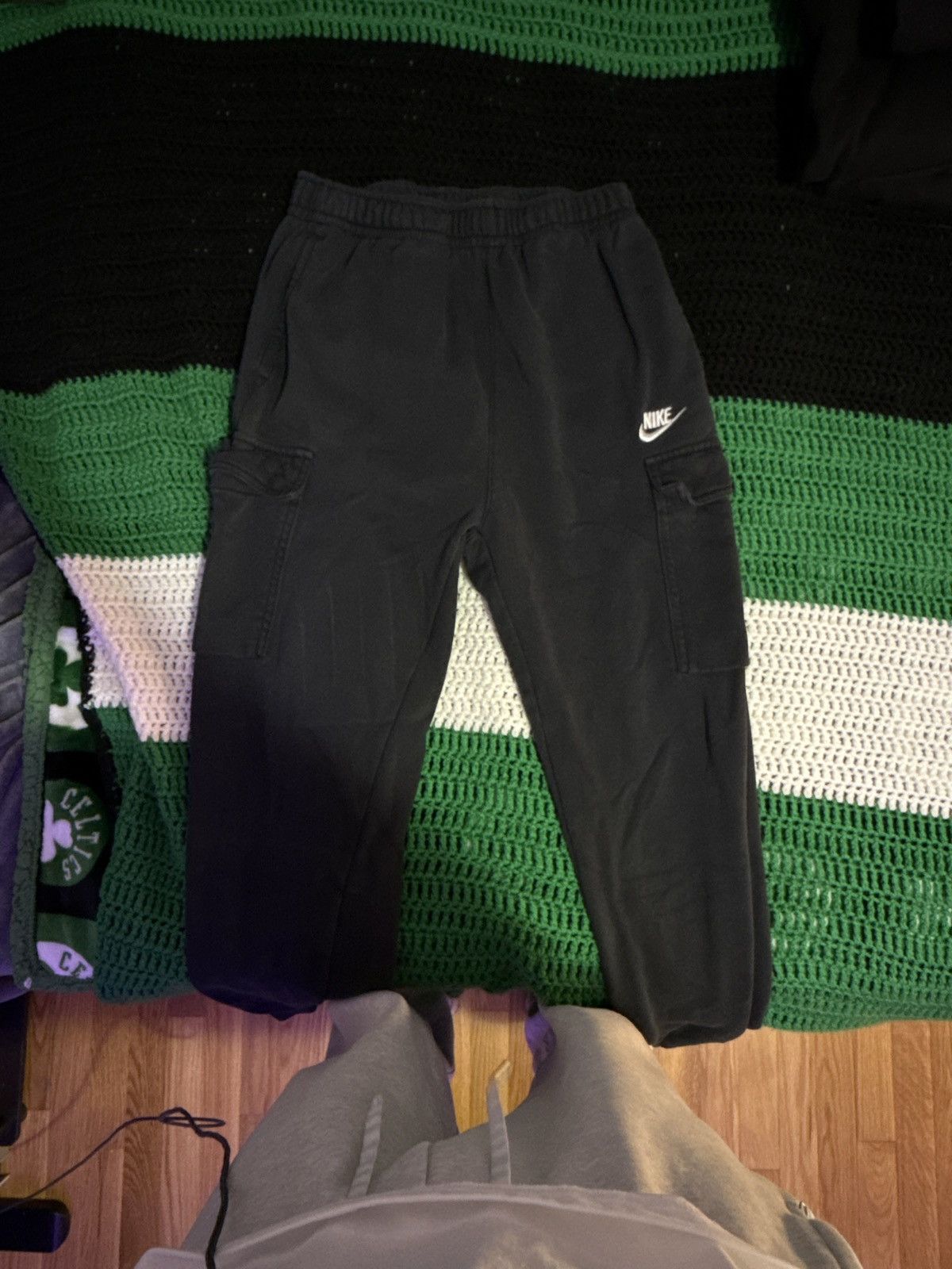 Nike Nike Cargo Sweatpant Joggers Size US 29 - 1 Thumbnail