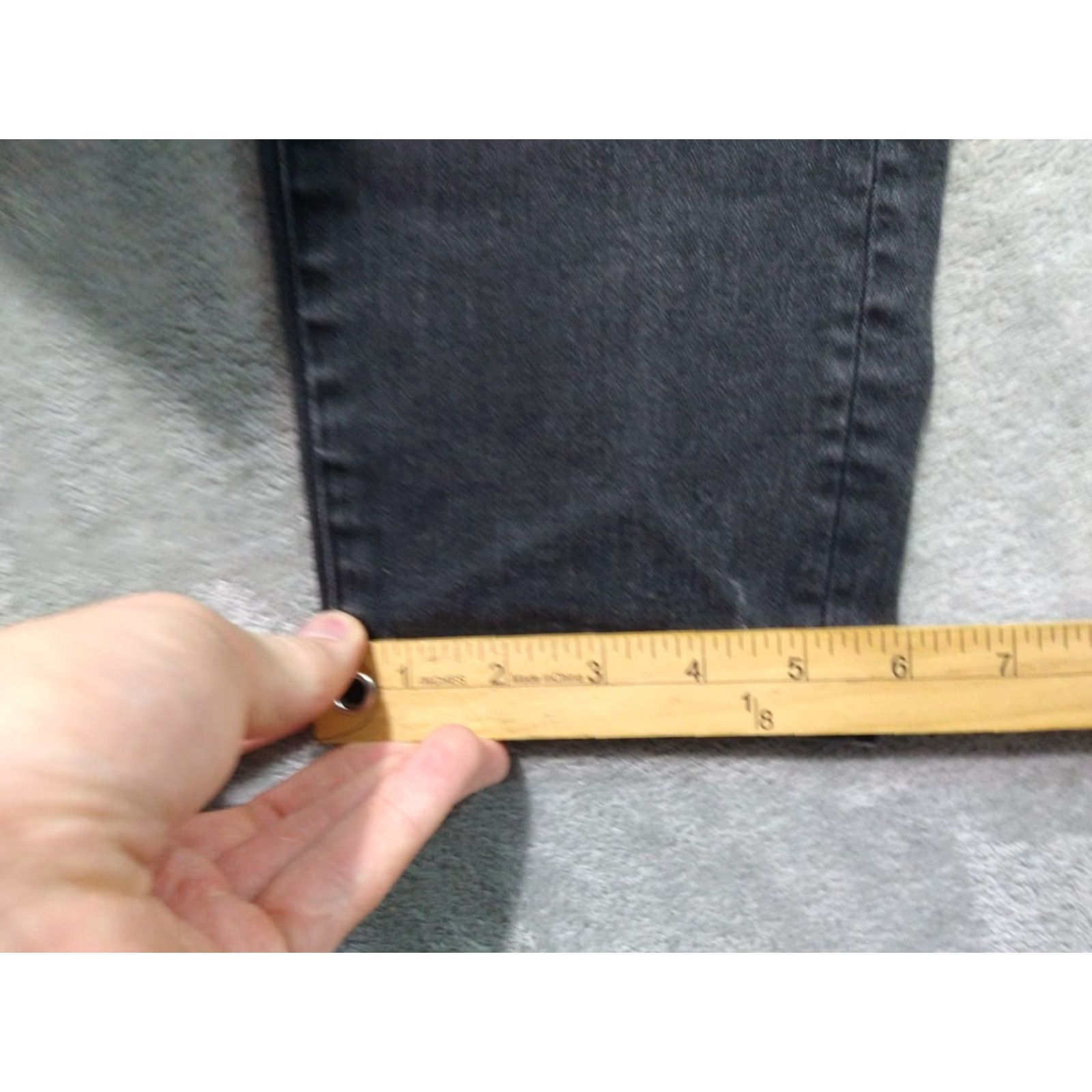 Uniqlo Uniqlo Jeans Womens 27 Black Denim Skinny Straight High Rise Stretch Dark Wash Size 27" / US 4 / IT 40 - 6 Thumbnail