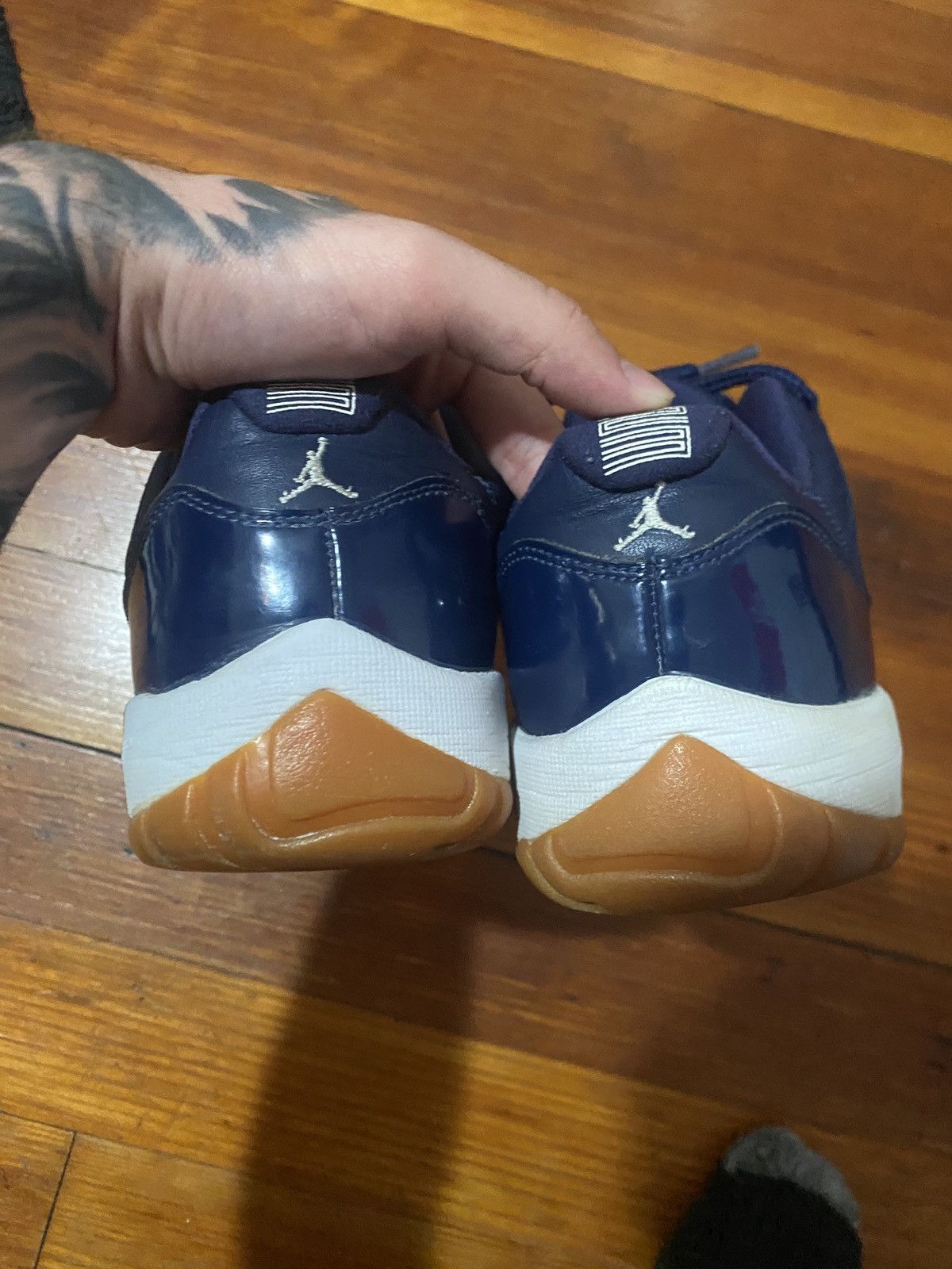 Jordan Brand Jordan 11 Low 2016 Size US 9 / EU 42 - 5 Thumbnail