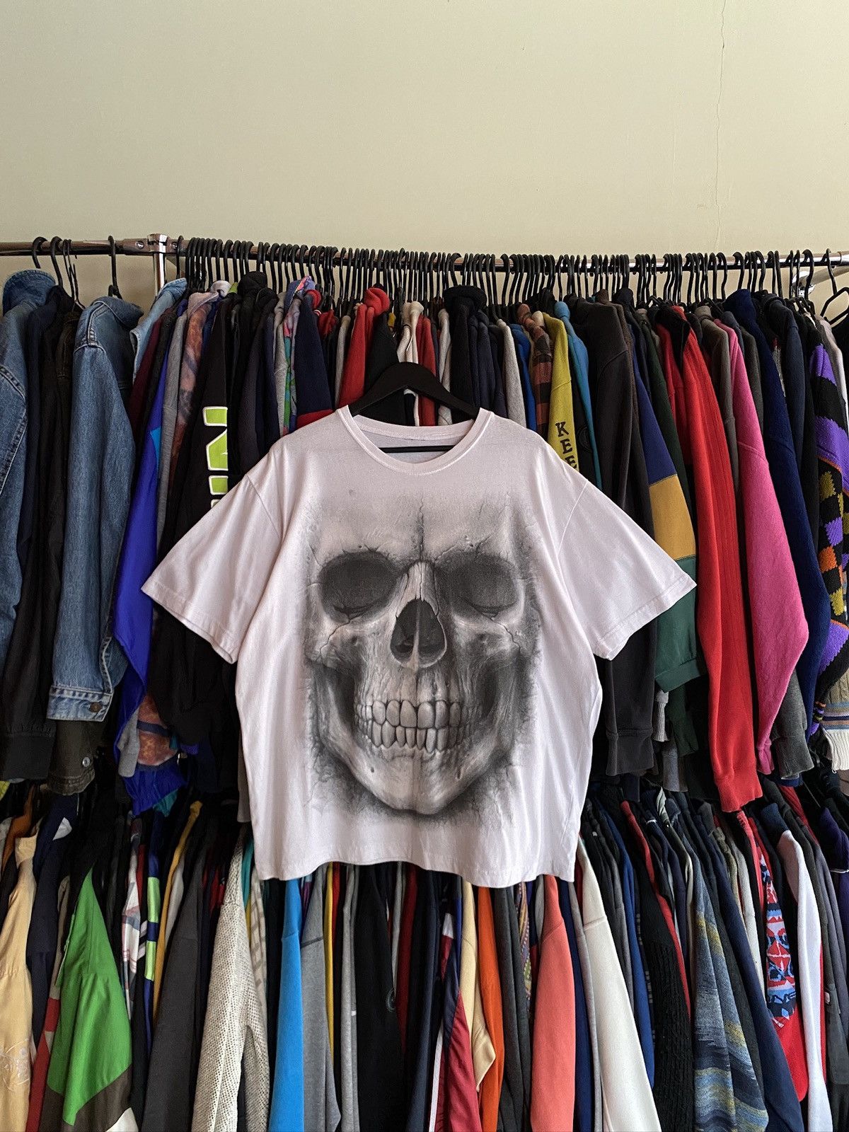 Vintage VINTAGE SPIRAL TRIBAL SKULL T-SHIRT DOUBLE PRINT Size US XL / EU 56 / 4 - 3 Thumbnail